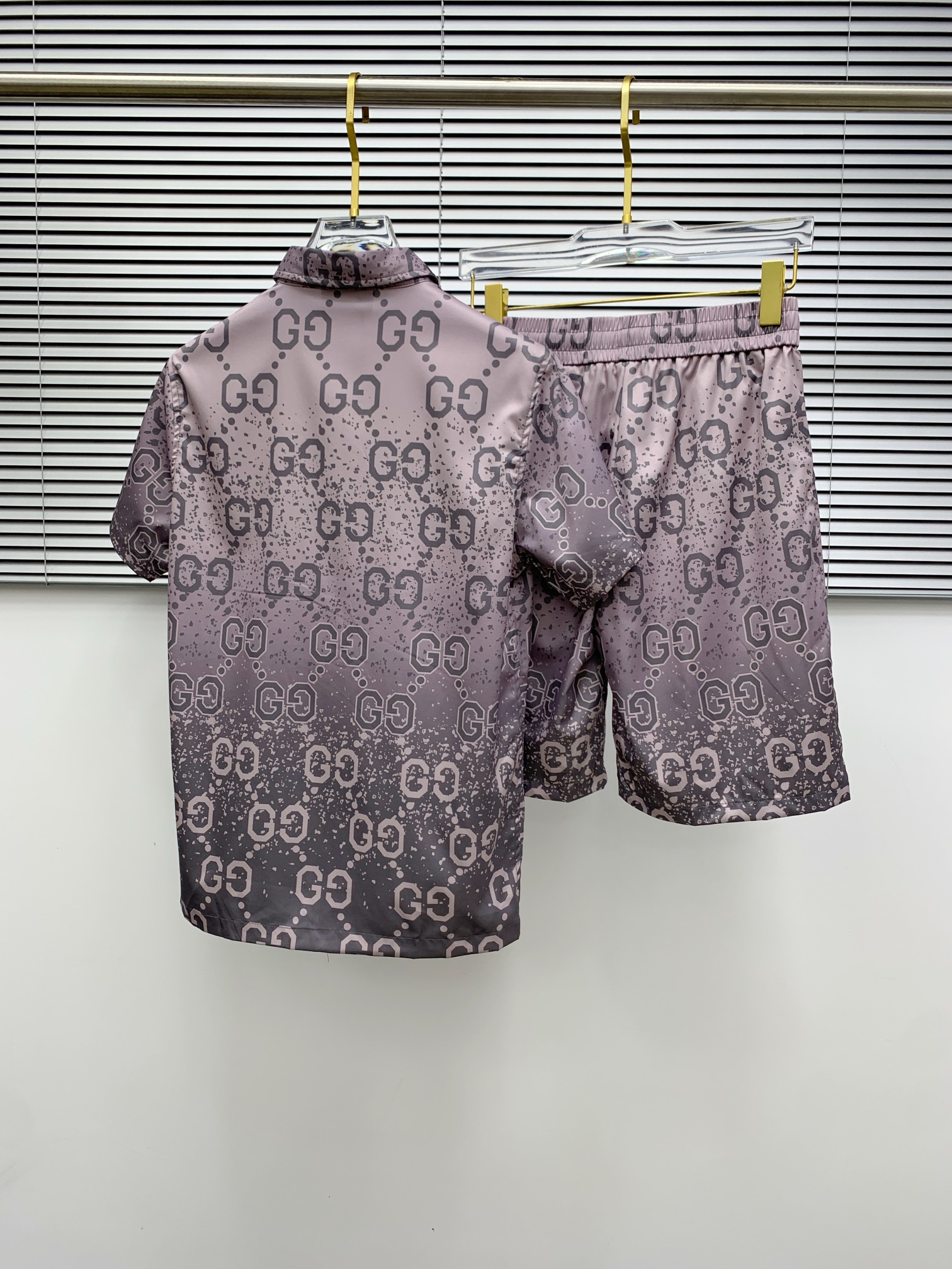 Gucci Print Short Sleeve Shirt Set - High-End Summer Style, Breathable Fabric 12 i1740067793 7798 0