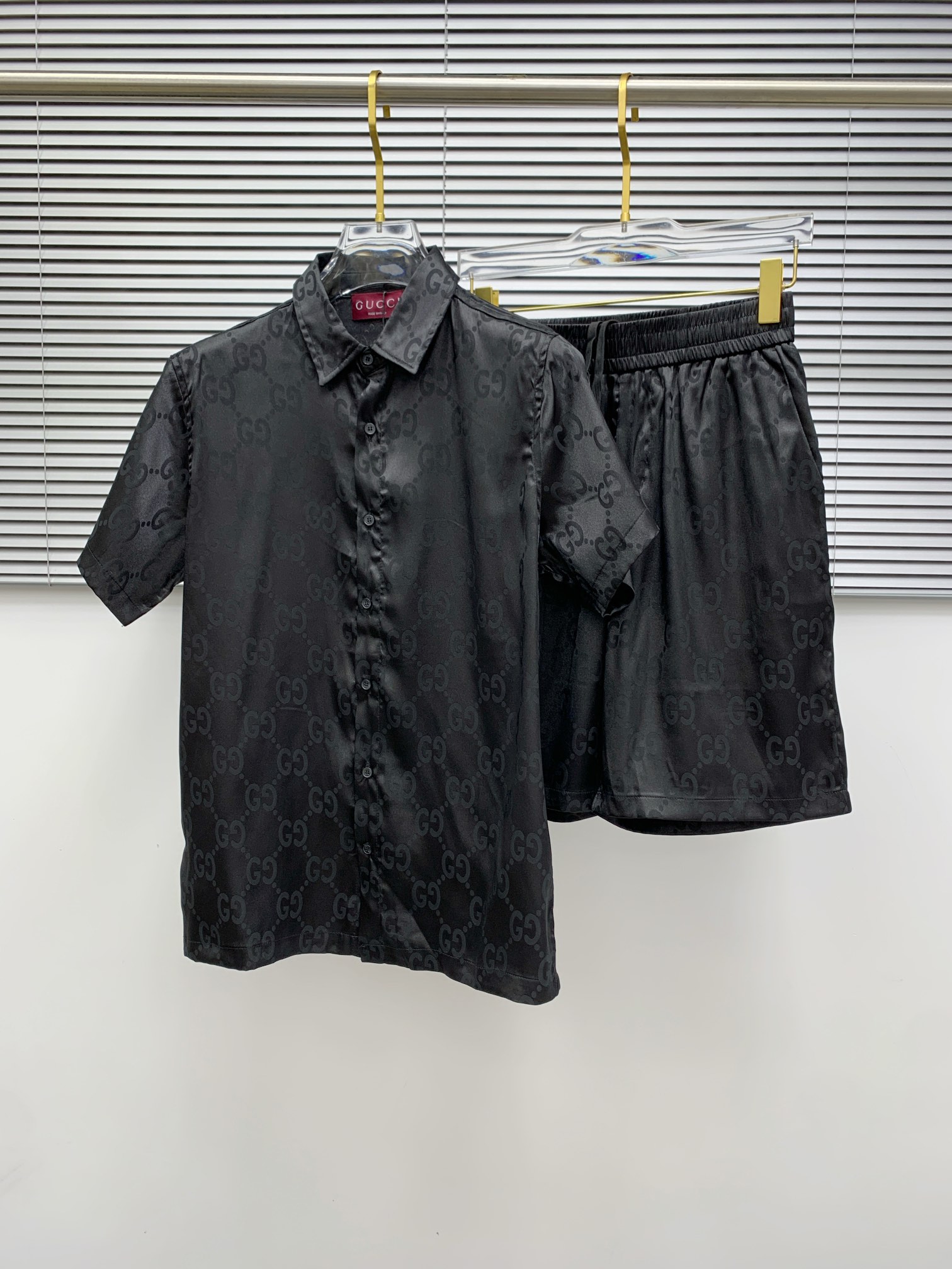 Gucci Print Lapel Short-Sleeve Shirt Set - High-End Summer Outfit 2 i1740067909 5350 5