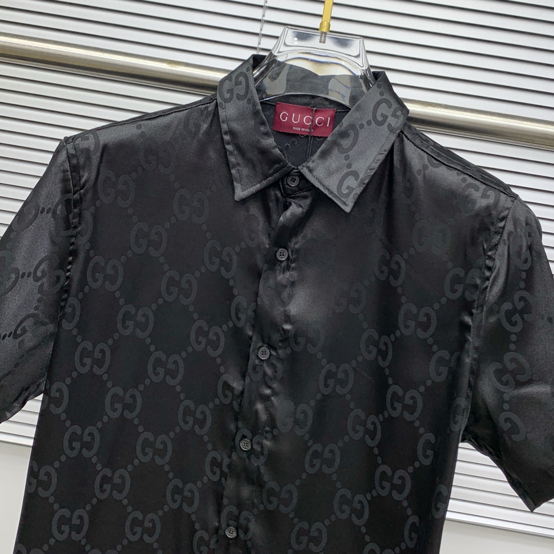 Gucci Print Lapel Short-Sleeve Shirt Set - High-End Summer Outfit 4 i1740067909 5598 8