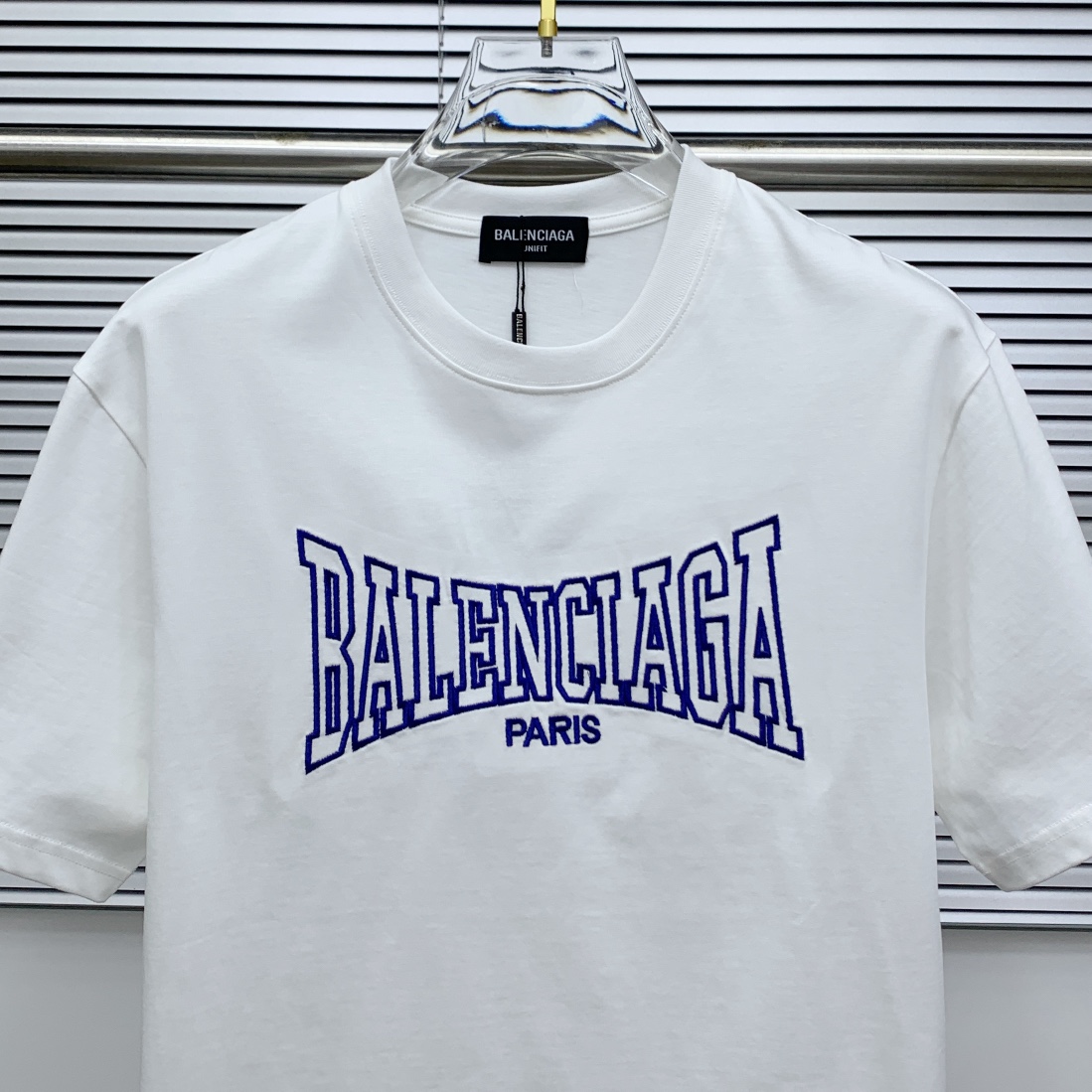 ss巴黎世家纯棉最新面料（最高版本）经典标识图案logo时尚简约潮流短袖，最顶级的品质专柜原单短袖，顶级