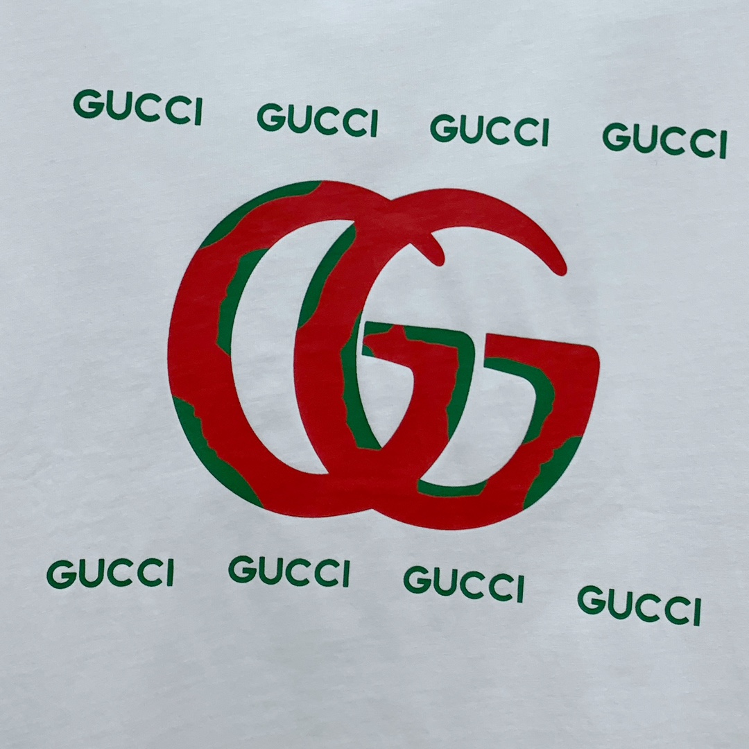 ss古驰纯棉最新面料（最高版本）经典标识图案logo时尚简约潮流短袖，最顶级的品质专柜原单短袖，顶级制作