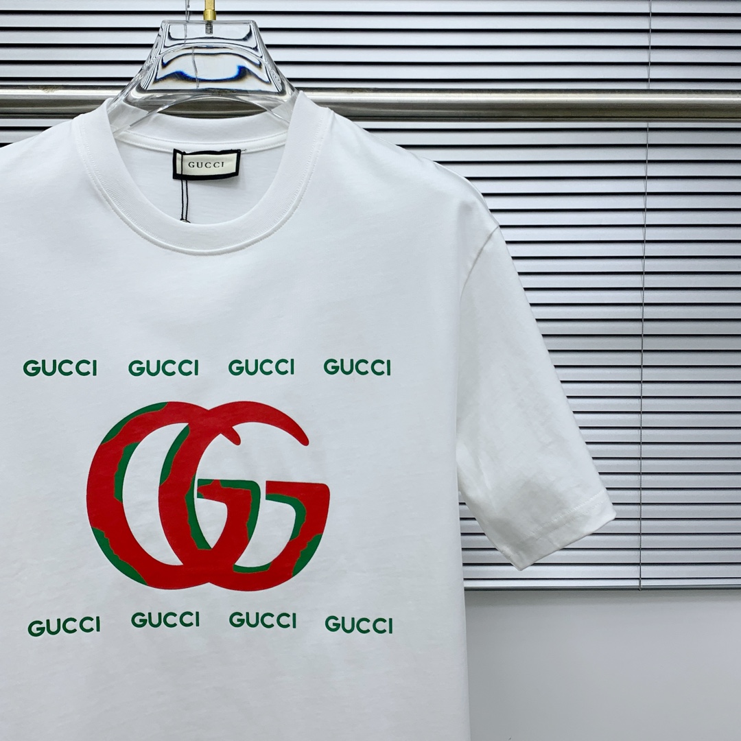 ss古驰纯棉最新面料（最高版本）经典标识图案logo时尚简约潮流短袖，最顶级的品质专柜原单短袖，顶级制作