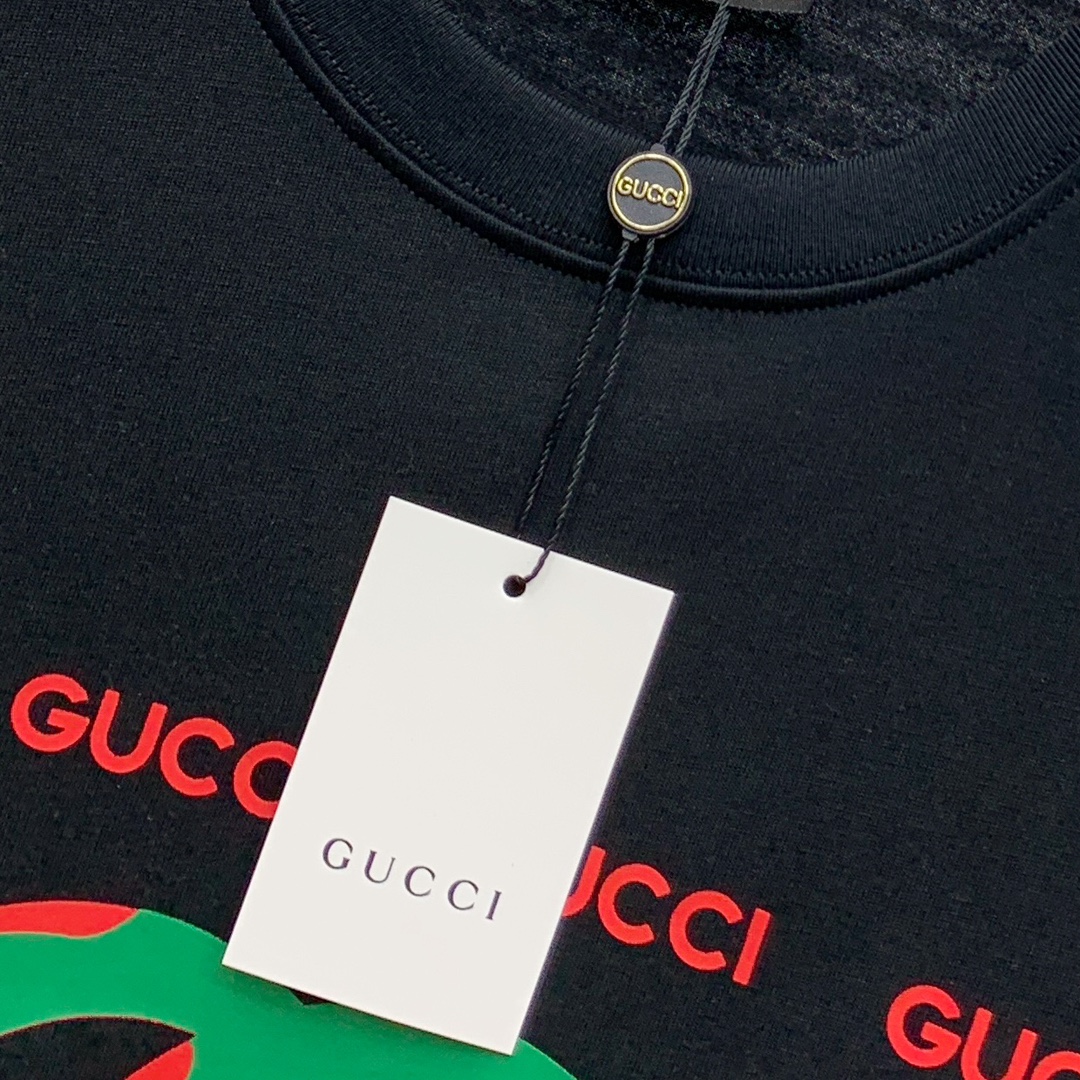 ss古驰纯棉最新面料（最高版本）经典标识图案logo时尚简约潮流短袖，最顶级的品质专柜原单短袖，顶级制作