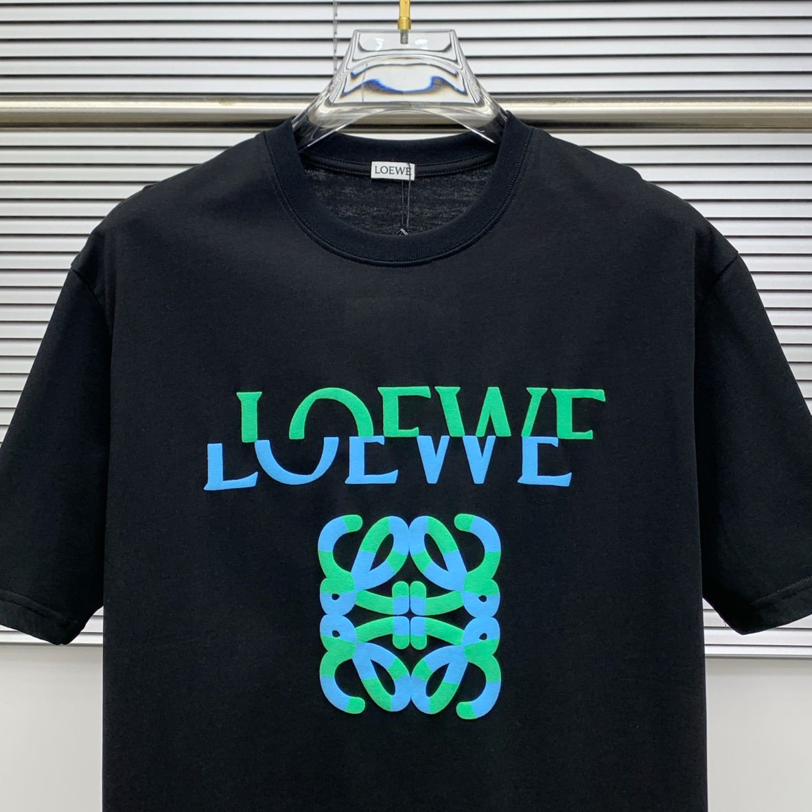 ss罗意威纯棉最新面料（最高版本）经典标识图案logo时尚简约潮流短袖，最顶级的品质专柜原单短袖，顶级制