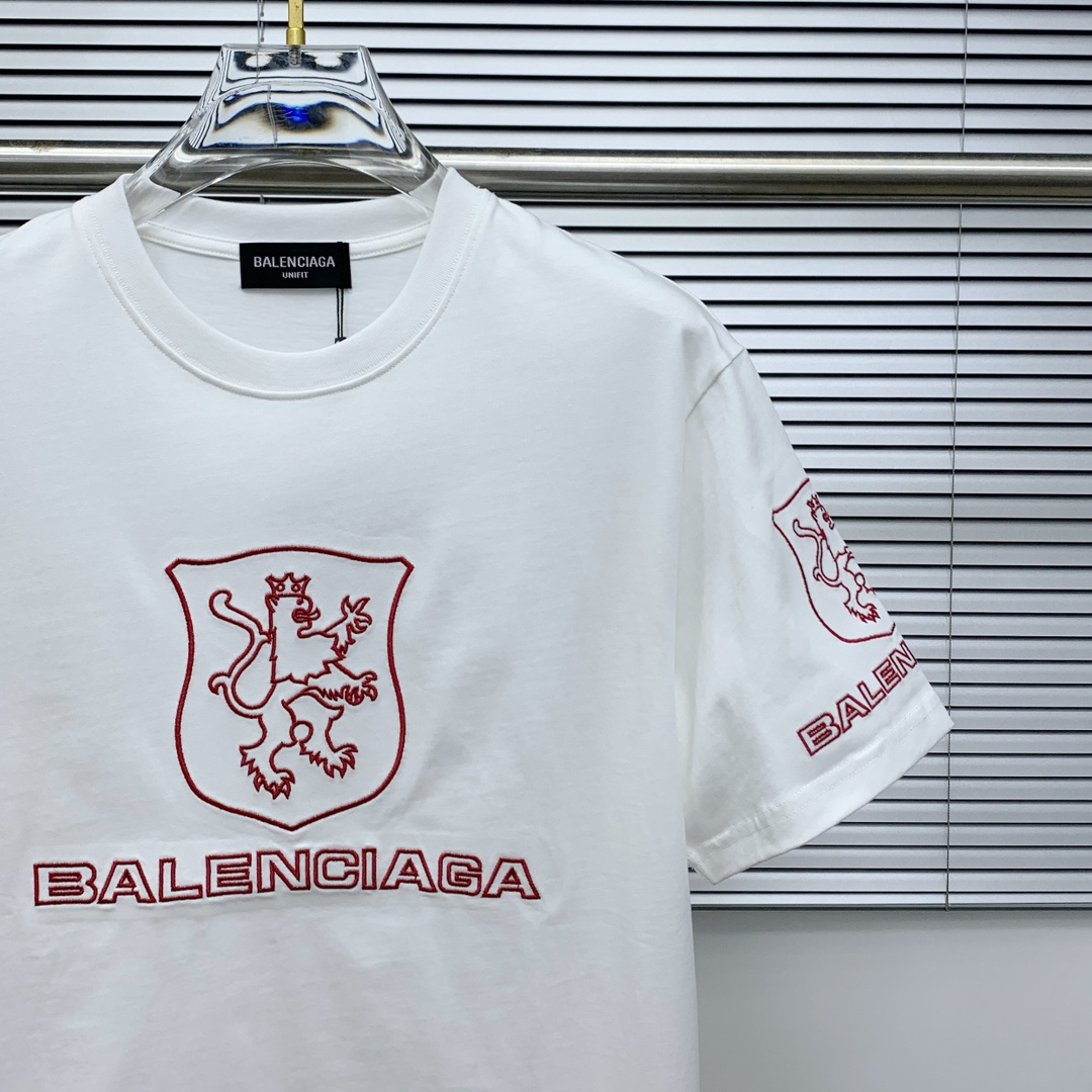 ss巴黎世家纯棉最新面料（最高版本）经典标识图案logo时尚简约潮流短袖，最顶级的品质专柜原单短袖，顶级