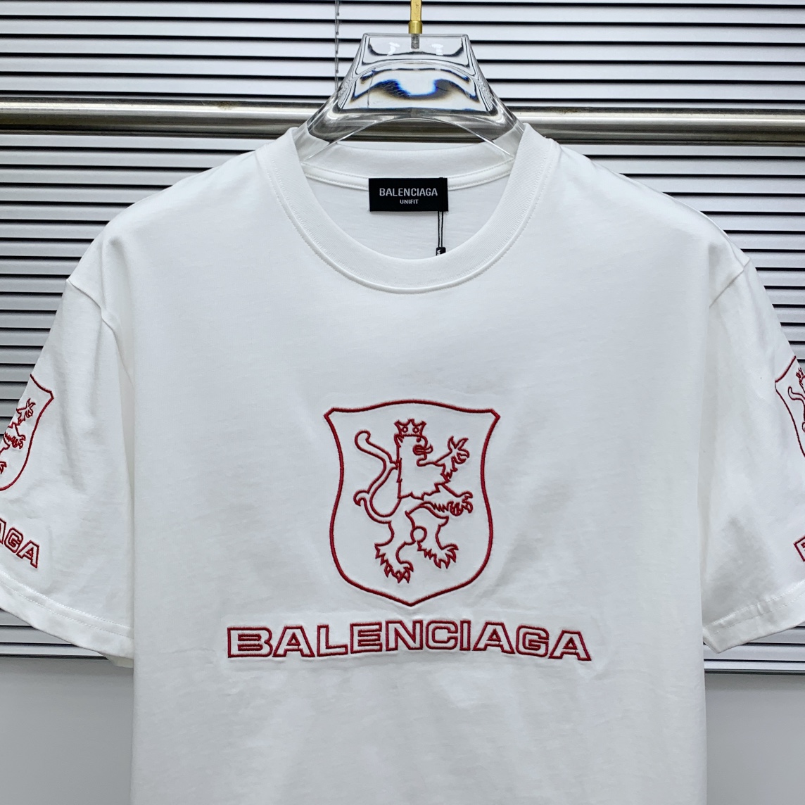 ss巴黎世家纯棉最新面料（最高版本）经典标识图案logo时尚简约潮流短袖，最顶级的品质专柜原单短袖，顶级