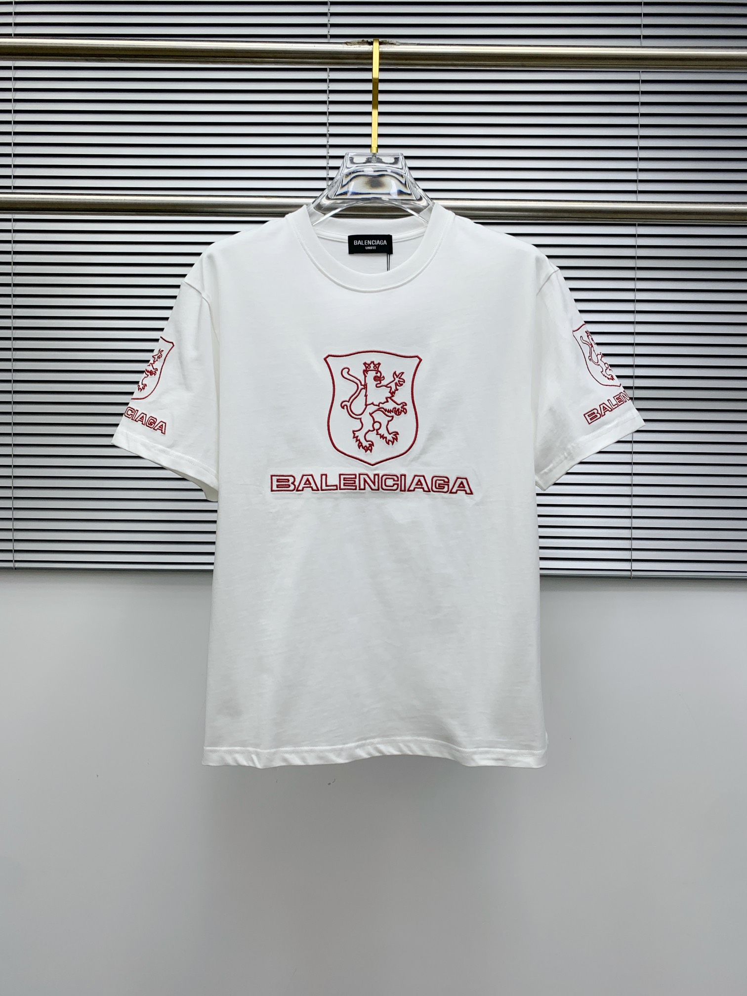 ss巴黎世家纯棉最新面料（最高版本）经典标识图案logo时尚简约潮流短袖，最顶级的品质专柜原单短袖，顶级