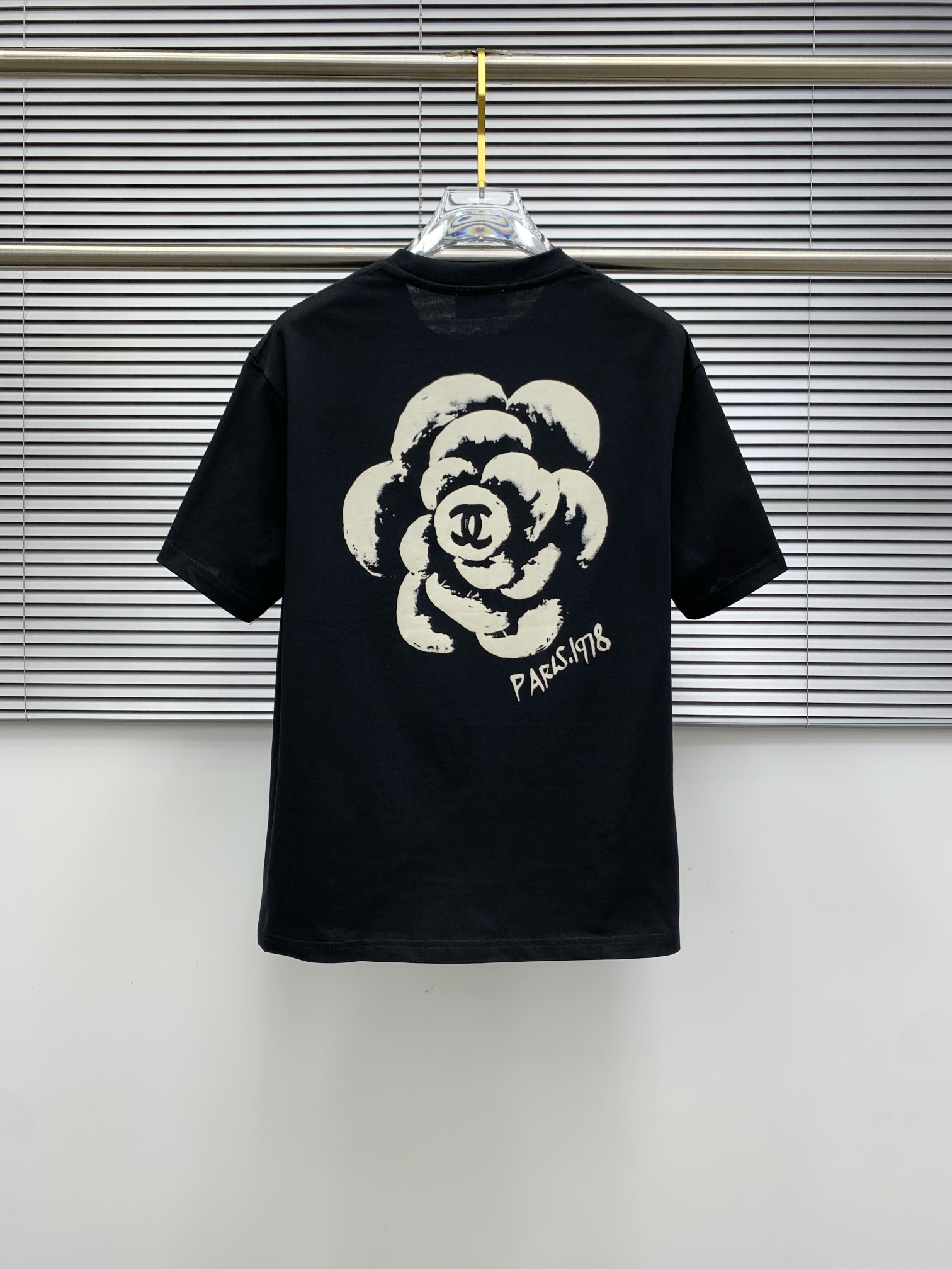 ss迪奥纯棉最新面料（最高版本）经典标识图案logo时尚简约潮流短袖，最顶级的品质专柜原单短袖，顶级制作