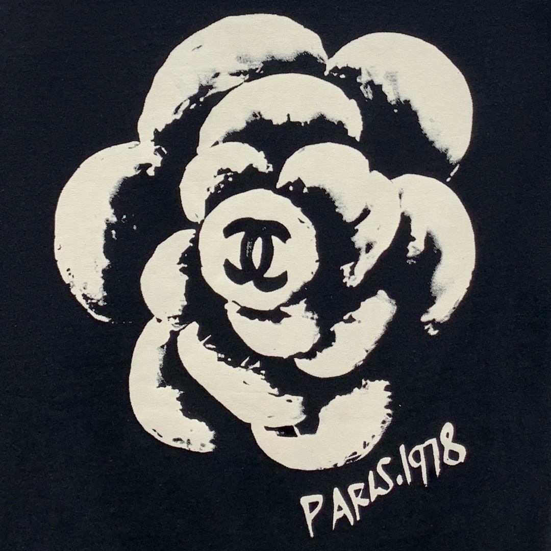 ss迪奥纯棉最新面料（最高版本）经典标识图案logo时尚简约潮流短袖，最顶级的品质专柜原单短袖，顶级制作