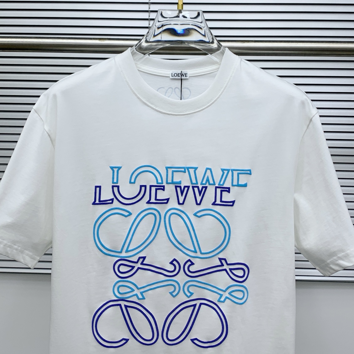 ss罗意威纯棉最新面料（最高版本）经典标识图案logo时尚简约潮流短袖，最顶级的品质专柜原单短袖，顶级制