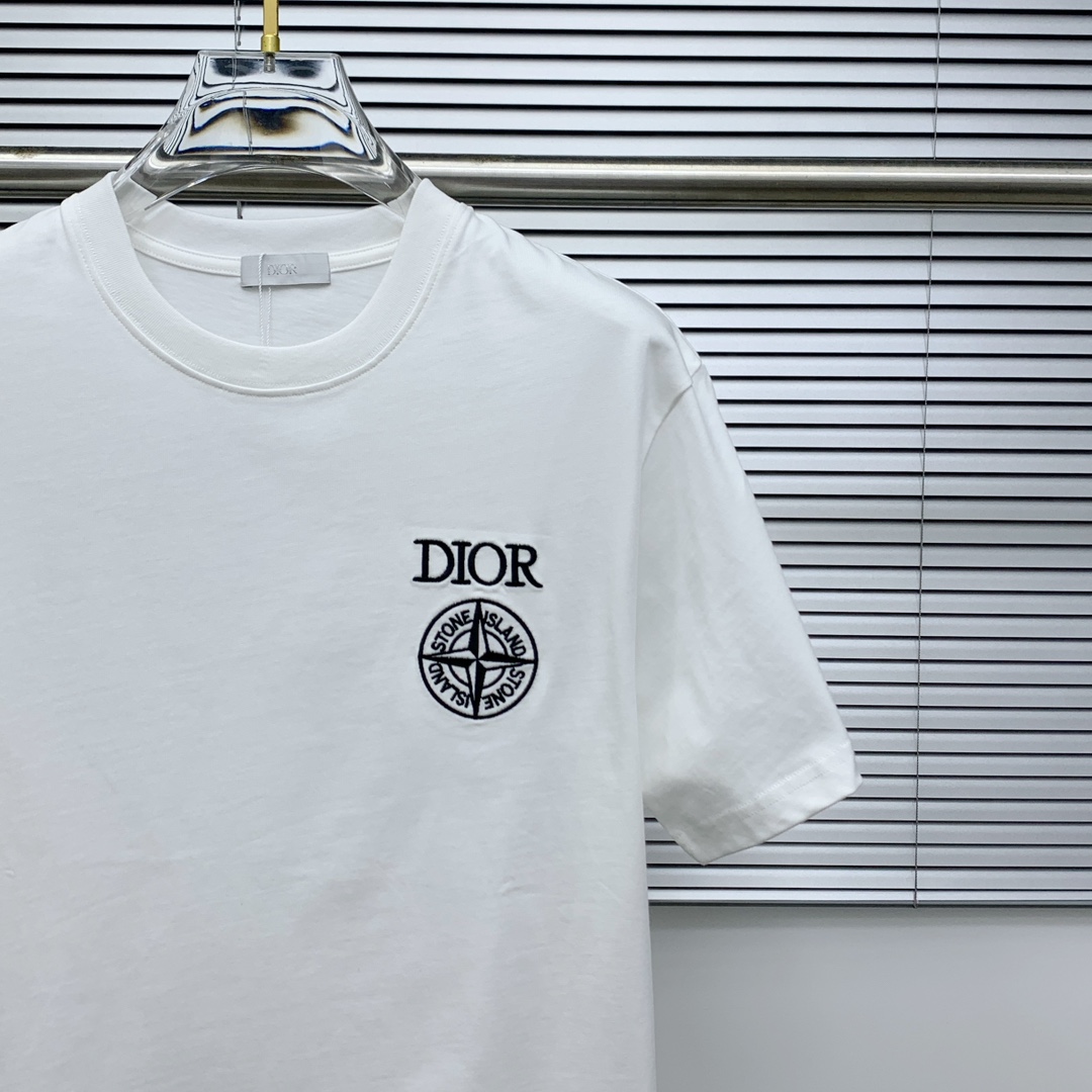 ss迪奥纯棉最新面料（最高版本）经典标识图案logo时尚简约潮流短袖，最顶级的品质专柜原单短袖，顶级制作