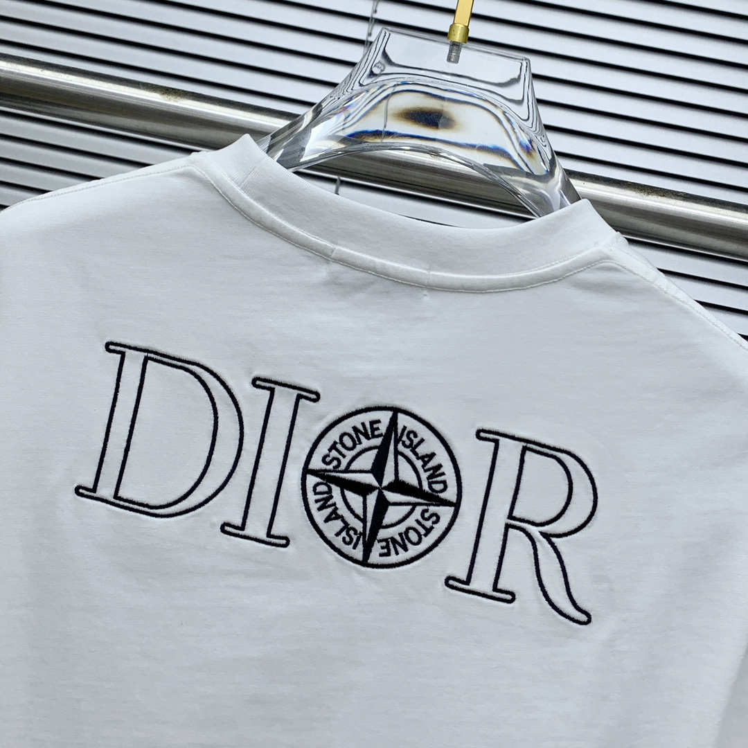 ss迪奥纯棉最新面料（最高版本）经典标识图案logo时尚简约潮流短袖，最顶级的品质专柜原单短袖，顶级制作