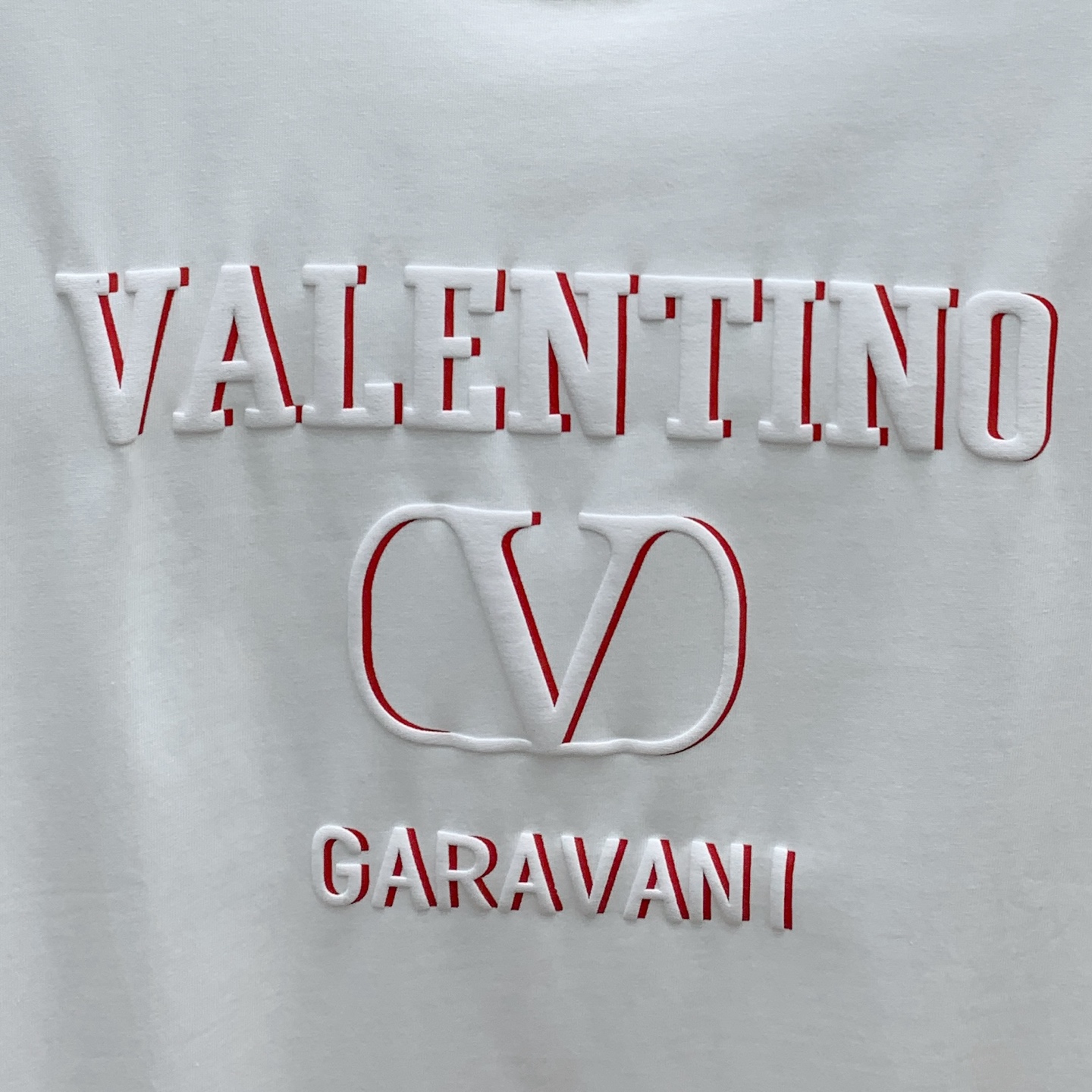 🌾ss华伦天奴纯棉最新面料（最高版本）经典标识图案logo时尚简约潮流短袖，最顶级的品质专柜原单短袖，顶