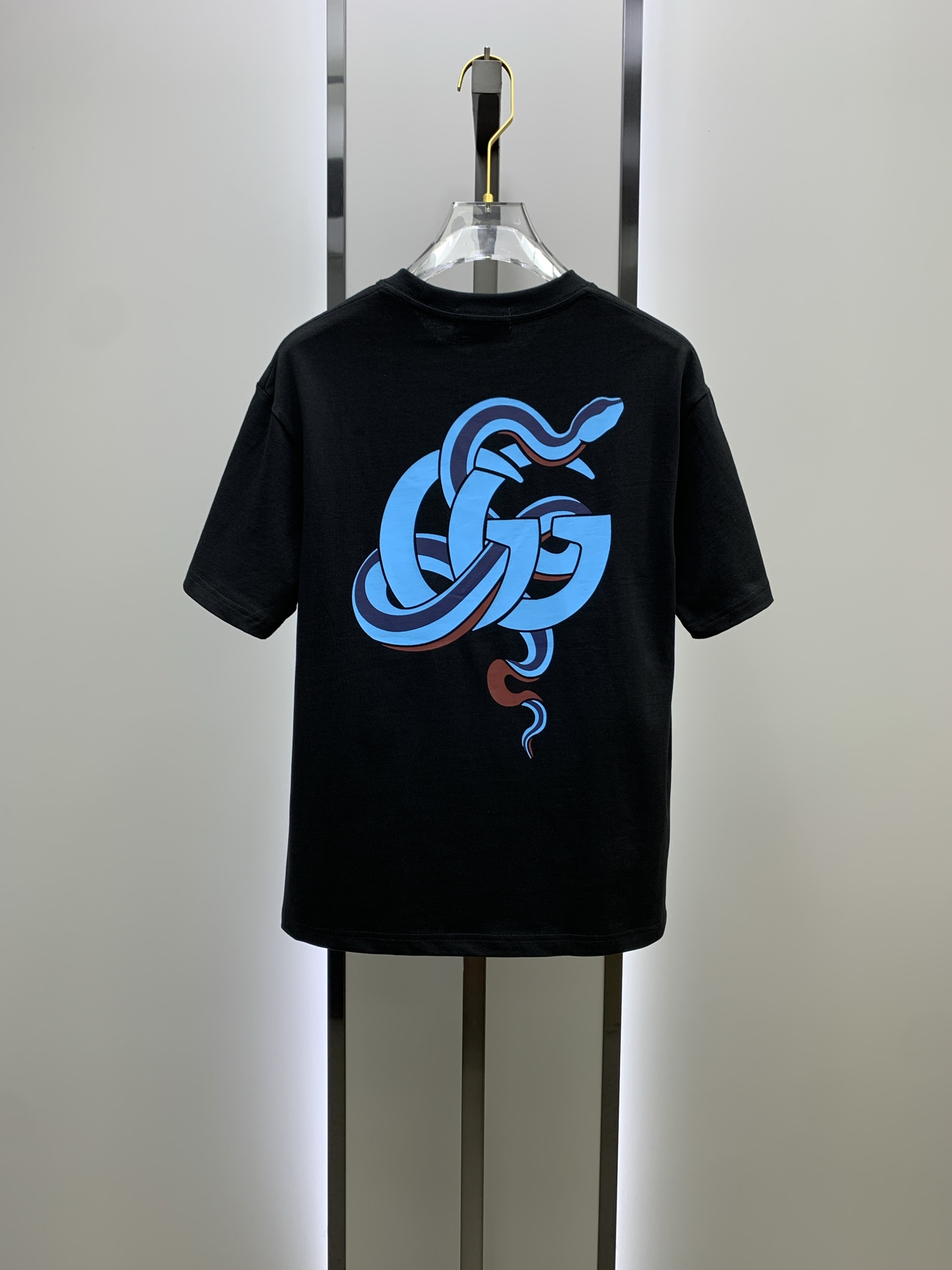 🌾ss古驰纯棉最新面料（最高版本）经典标识图案logo时尚简约潮流短袖，最顶级的品质专柜原单短袖，顶级制