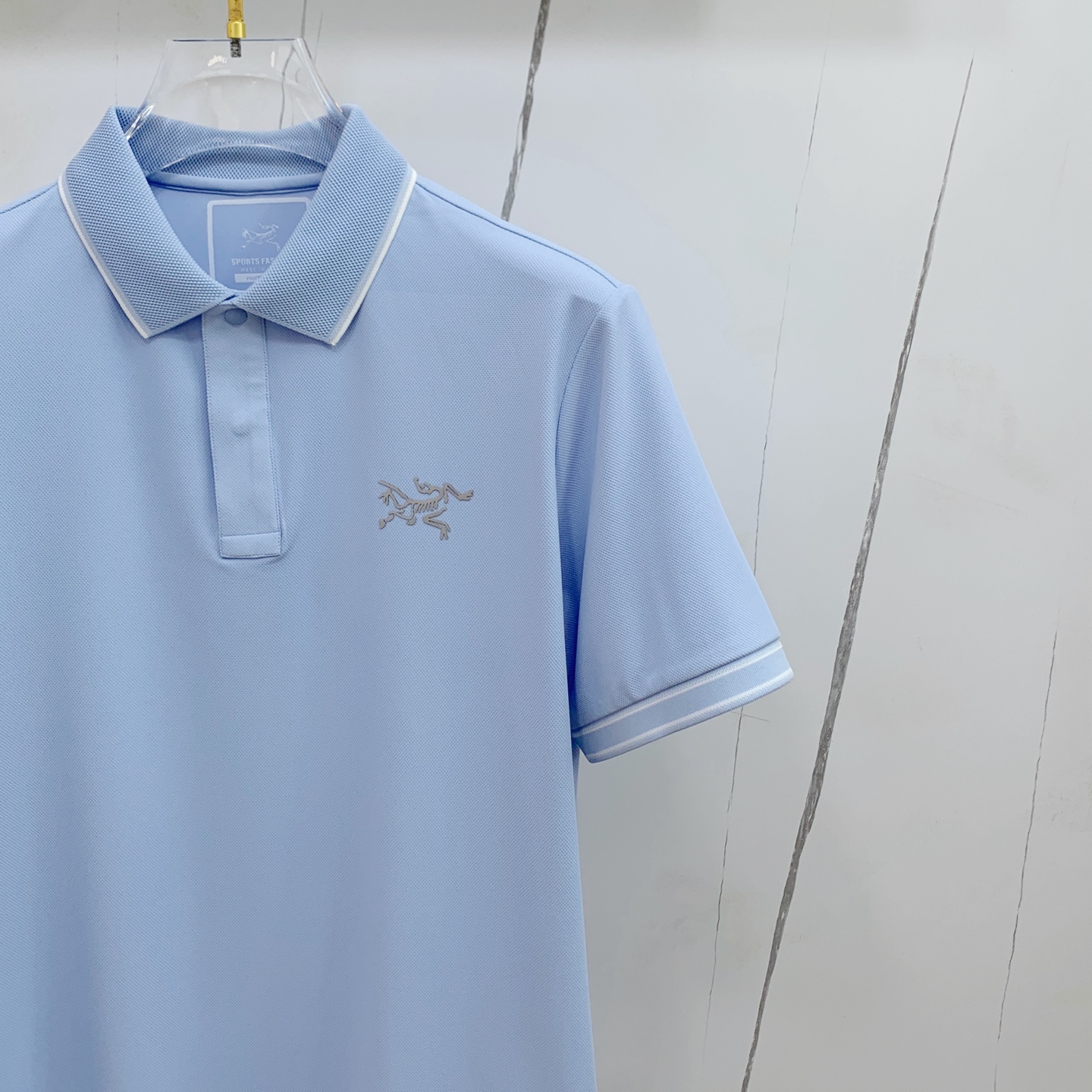 P始祖鸟25SS新款春夏短袖翻领T恤Polo，最高版本客供定制高端朱地面料简单时尚款，拼色螺纹超级好看！