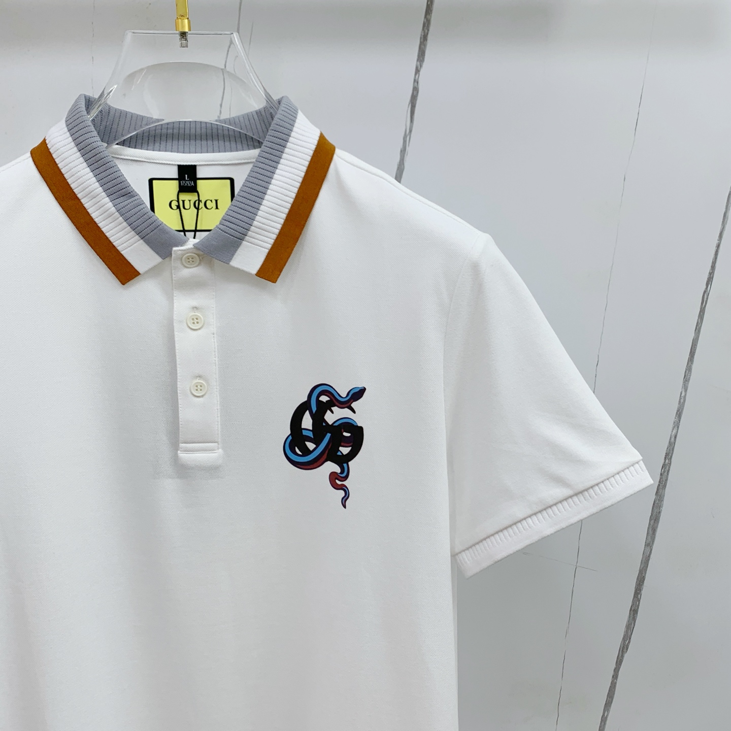P古驰25SS新款春夏短袖翻领T恤Polo，最高版本客供定制高端朱地面料简单时尚款，拼色螺纹超级好看！经