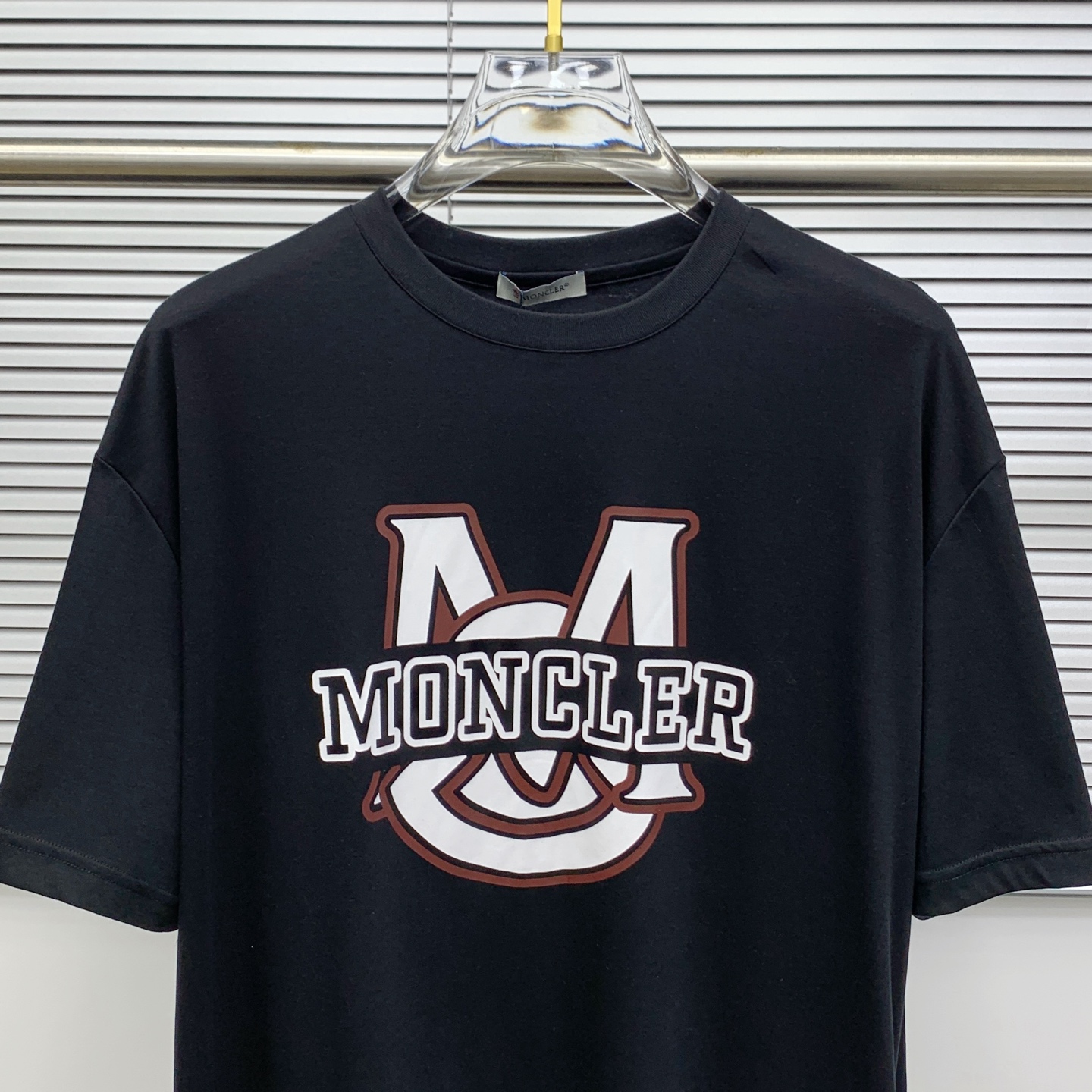 P蒙口2025春夏新款男女同款👫短袖T恤，最新款全网独家首上！！~既经典有时尚百搭，谁不爱啊，将经典再次