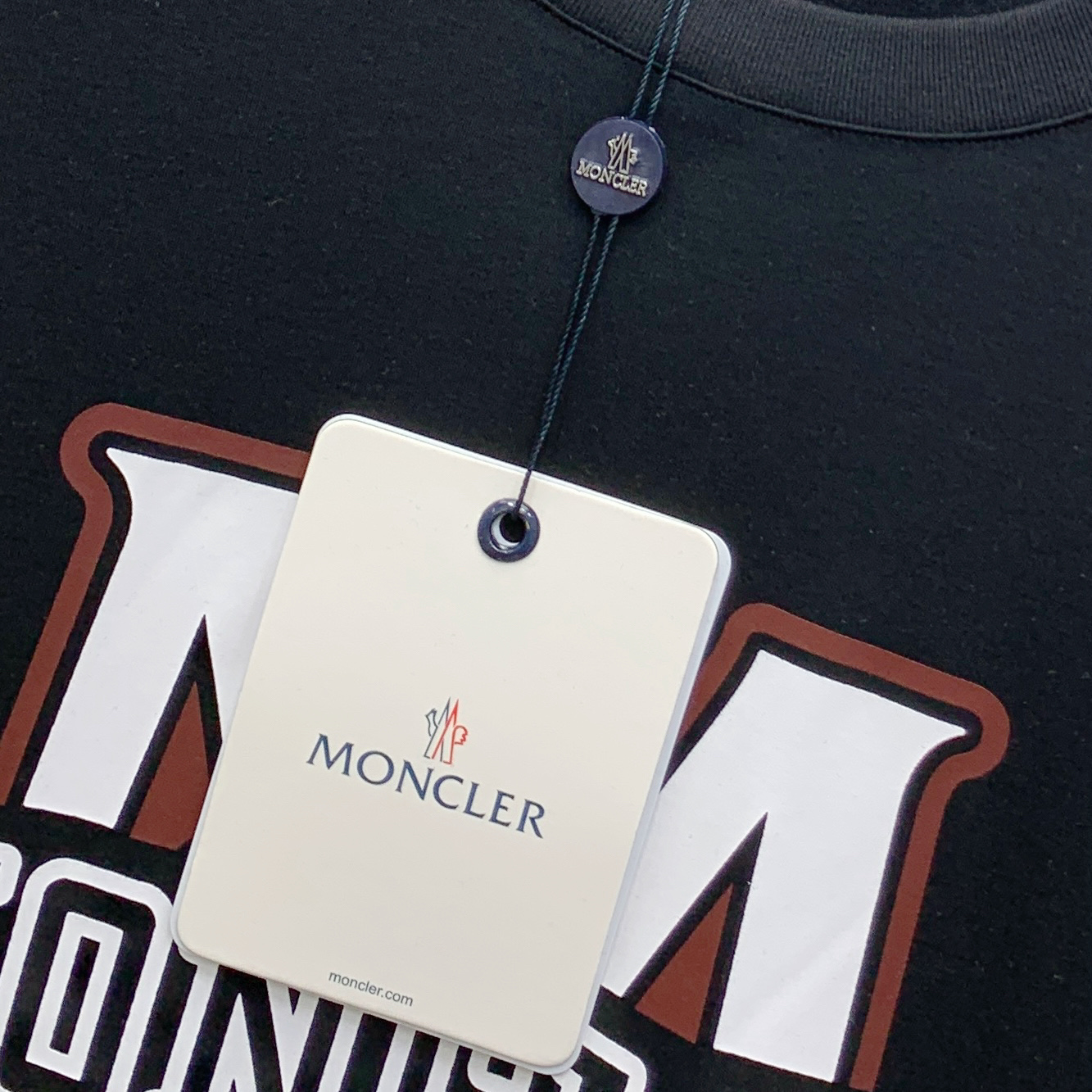 P蒙口2025春夏新款男女同款👫短袖T恤，最新款全网独家首上！！~既经典有时尚百搭，谁不爱啊，将经典再次