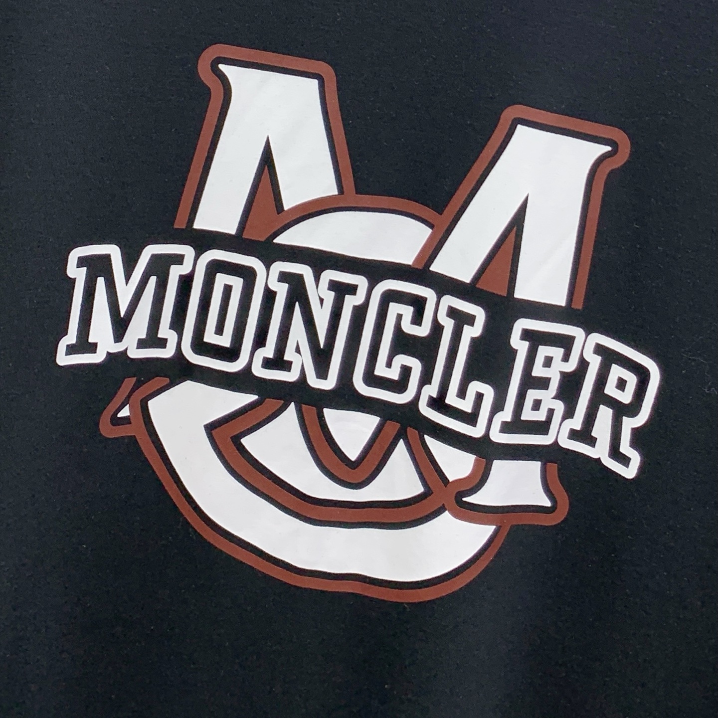 P蒙口2025春夏新款男女同款👫短袖T恤，最新款全网独家首上！！~既经典有时尚百搭，谁不爱啊，将经典再次