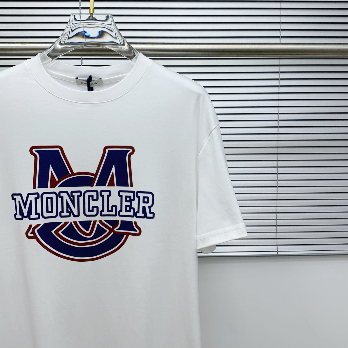 P蒙口2025春夏新款男女同款👫短袖T恤，最新款全网独家首上！！~既经典有时尚百搭，谁不爱啊，将经典再次