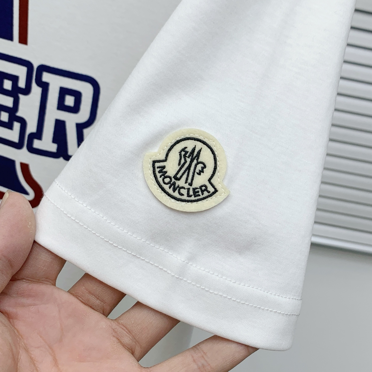 P蒙口2025春夏新款男女同款👫短袖T恤，最新款全网独家首上！！~既经典有时尚百搭，谁不爱啊，将经典再次