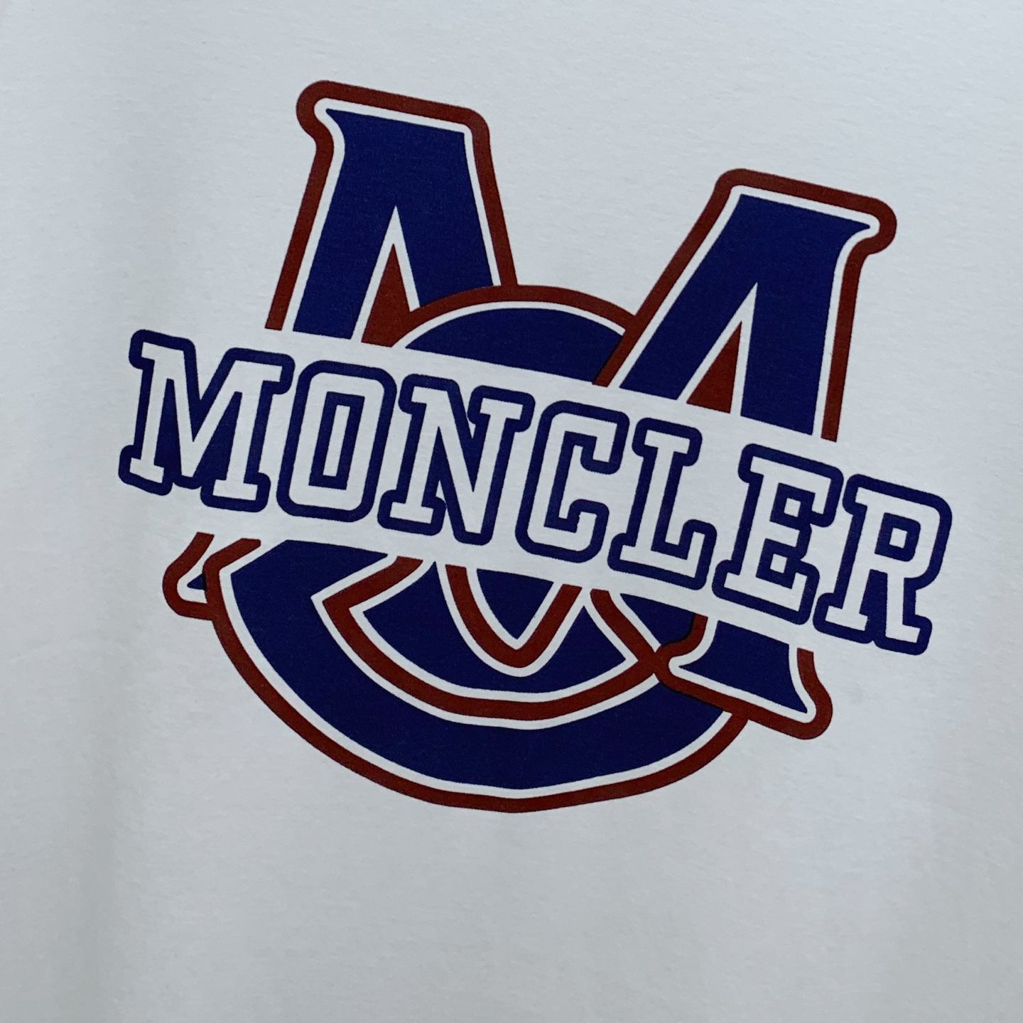 P蒙口2025春夏新款男女同款👫短袖T恤，最新款全网独家首上！！~既经典有时尚百搭，谁不爱啊，将经典再次