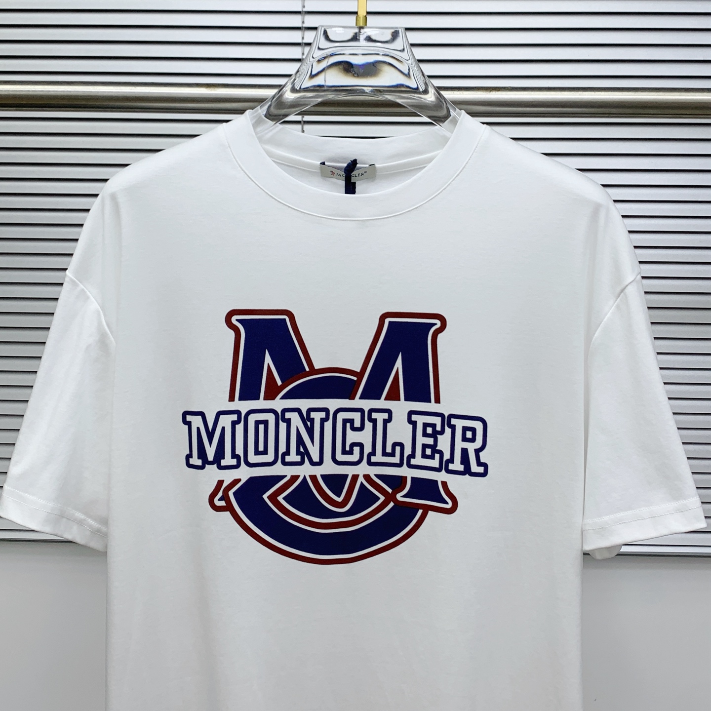 P蒙口2025春夏新款男女同款👫短袖T恤，最新款全网独家首上！！~既经典有时尚百搭，谁不爱啊，将经典再次