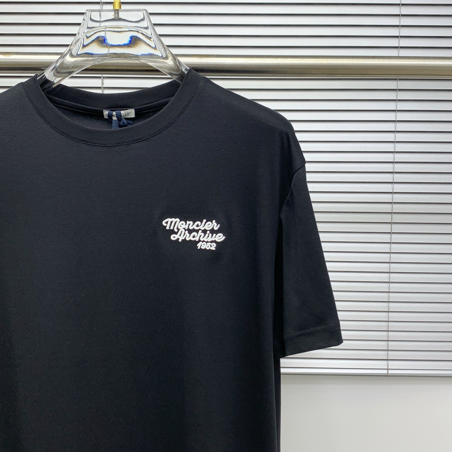 P蒙口2025春夏新款男女同款👫短袖T恤，最新款全网独家首上！！~既经典有时尚百搭，谁不爱啊，将经典再次