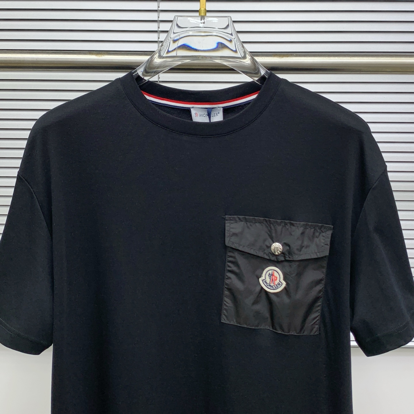 P蒙口2025春夏新款男女同款👫短袖T恤，最新款全网独家首上！！~既经典有时尚百搭，谁不爱啊，将经典再次