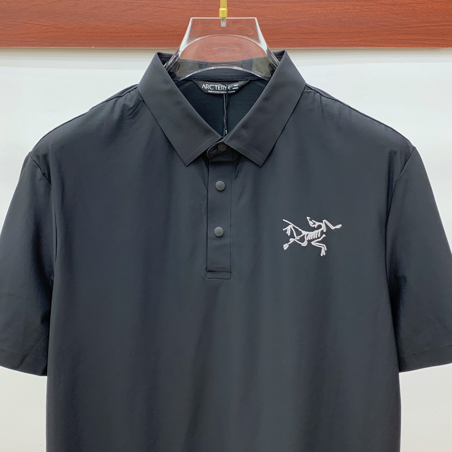 Arc'teryx Polo de Manga Corta con Logo Reflectante y Cuello Solapa 4 i1746210144716 1123 0 2
