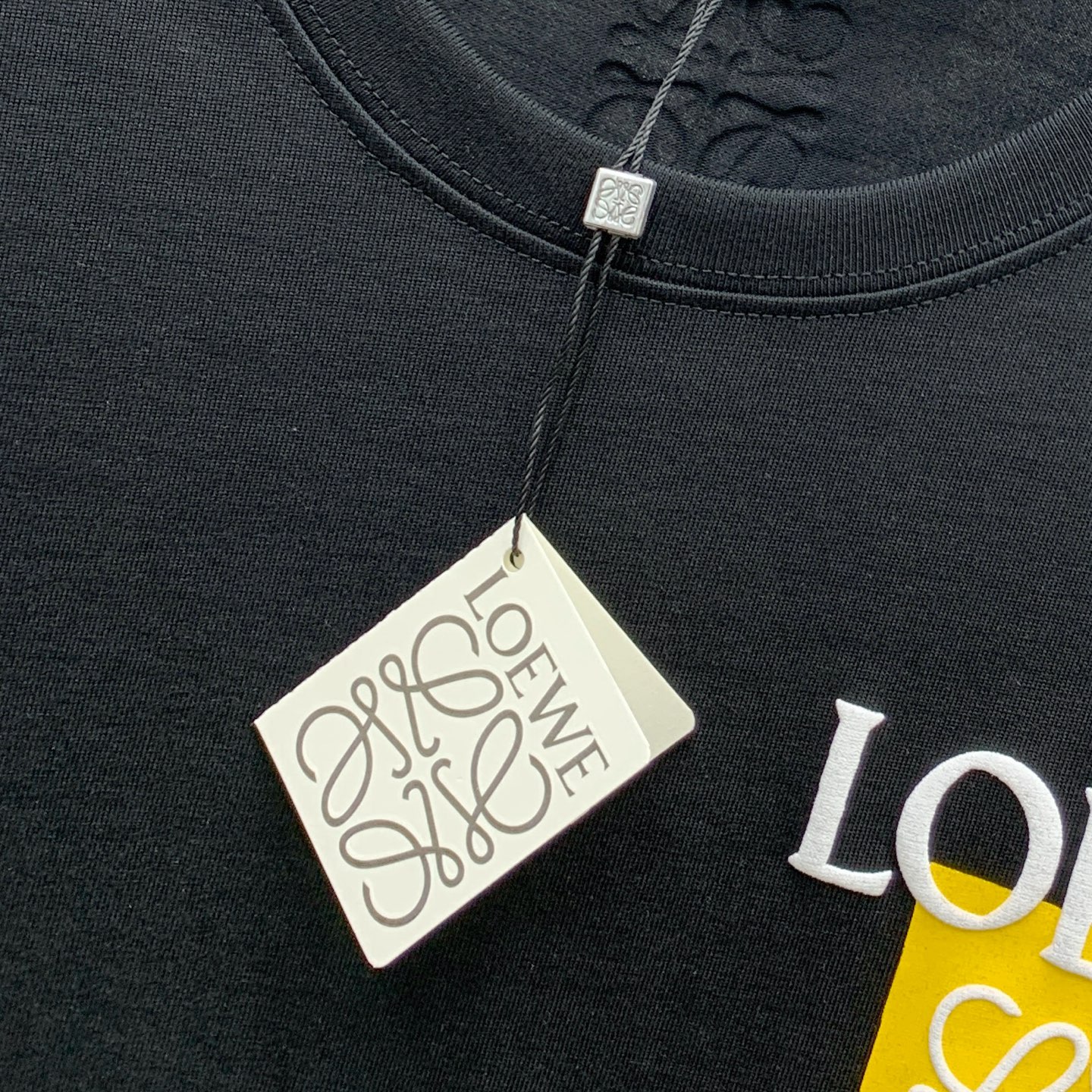 P罗意威2025夏季新款短袖T恤，个性艺术系列全网独家首发 百搭款细节处理完美纯棉面料十分精致 原版面料