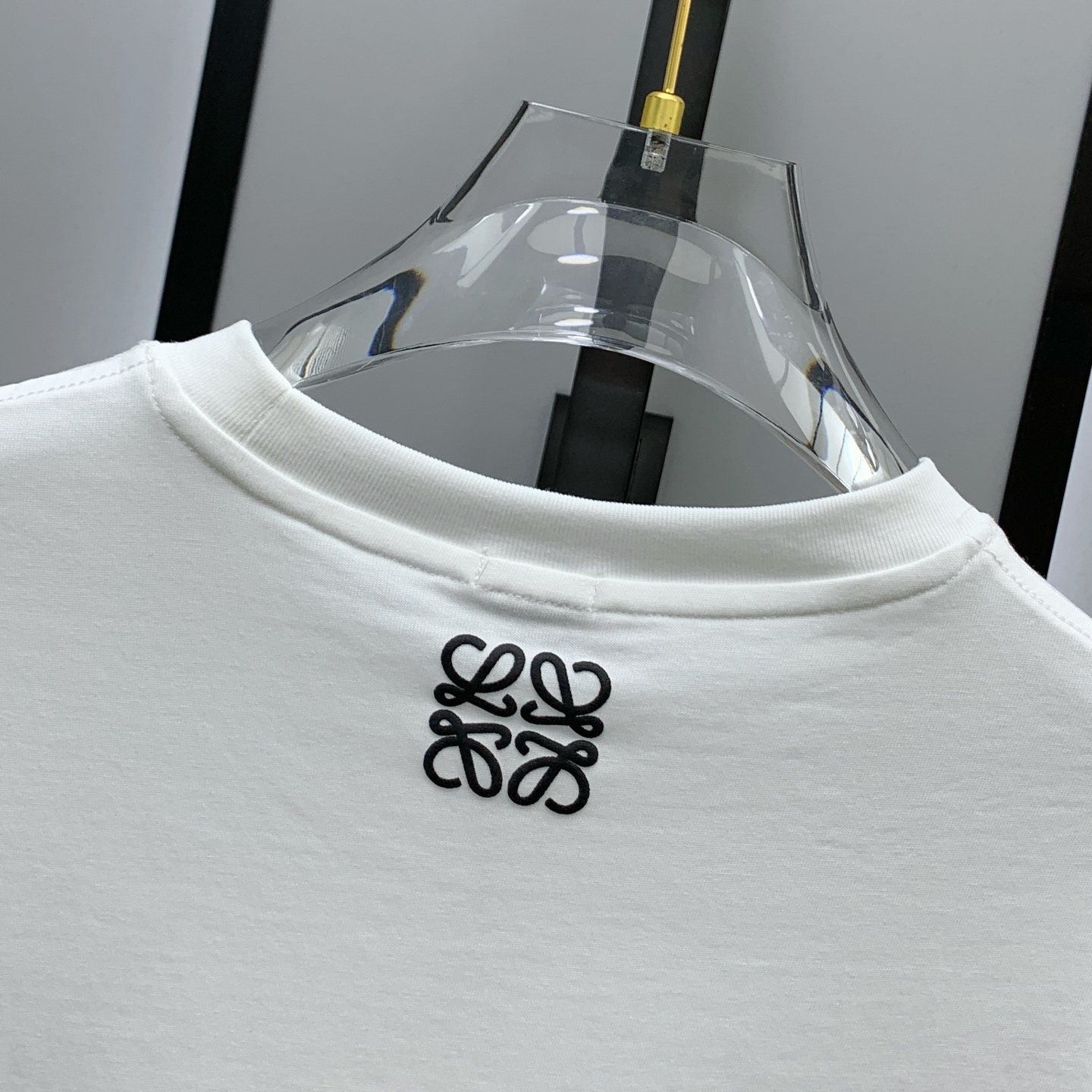 P罗意威2025夏季新款短袖T恤，个性艺术系列全网独家首发 百搭款细节处理完美纯棉面料十分精致 原版面料