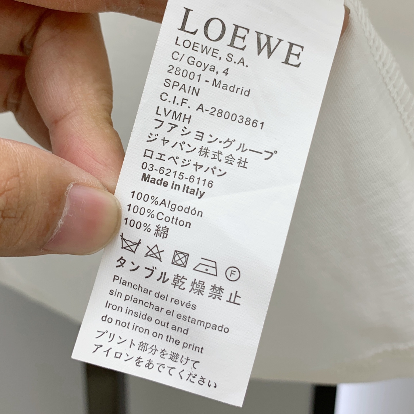 P罗意威2025夏季新款短袖T恤，个性艺术系列全网独家首发 百搭款细节处理完美纯棉面料十分精致 原版面料