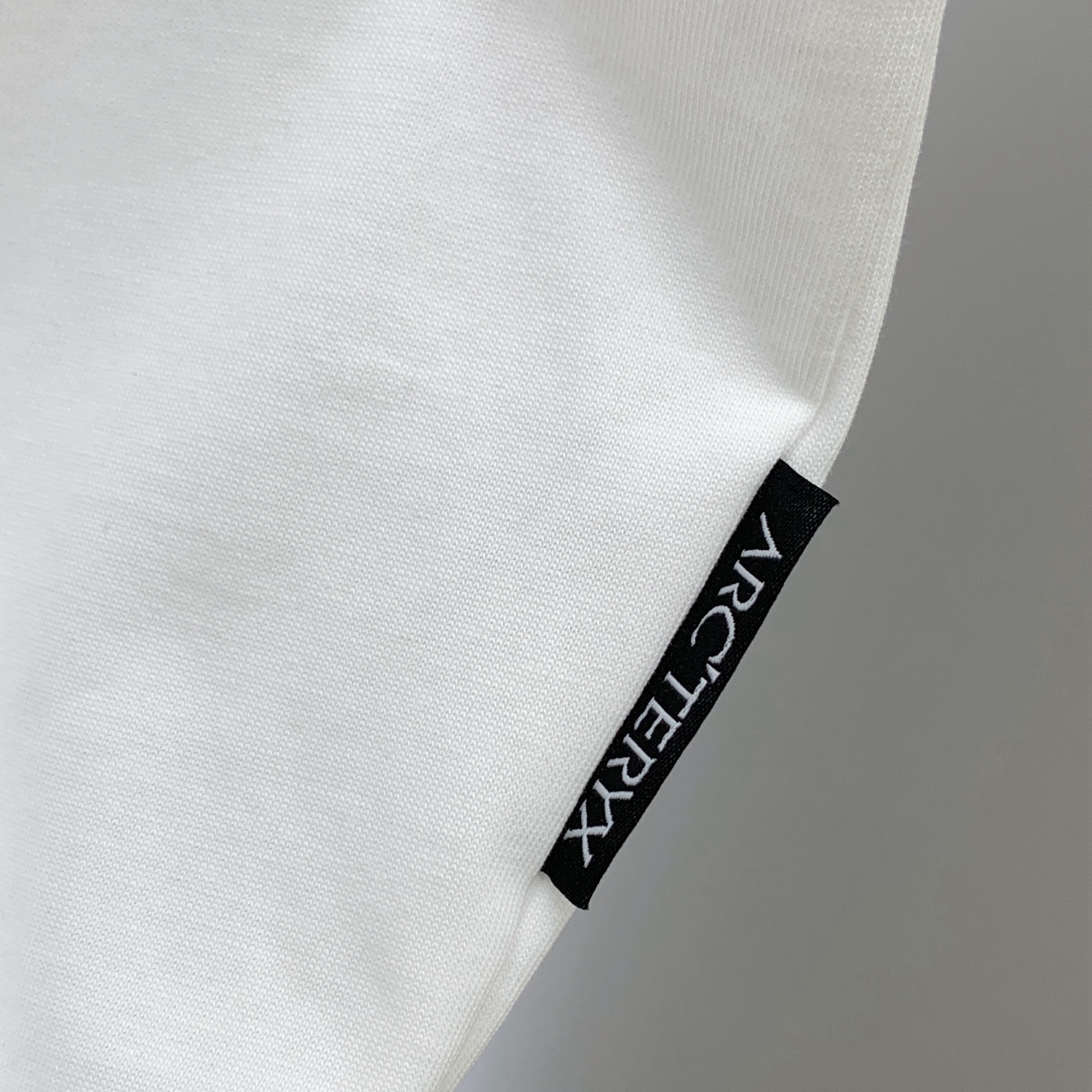 Arc'teryx Summer Short Sleeve T-Shirt - Unique Art Series, Unisex Style 8 i1746550288032 4448 0 7