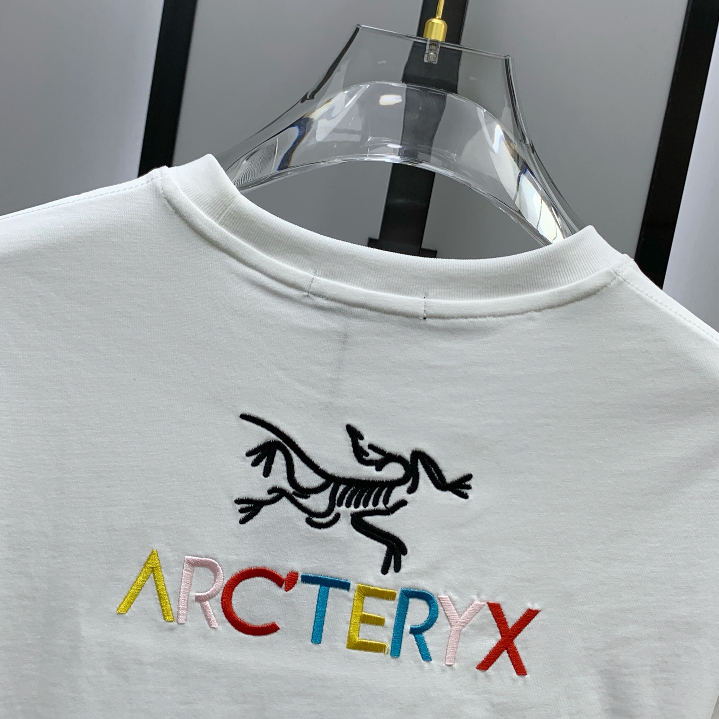 Arc'teryx Summer Short Sleeve T-Shirt - Unique Art Series, Unisex Style 9 i1746550319959 8856 0 9