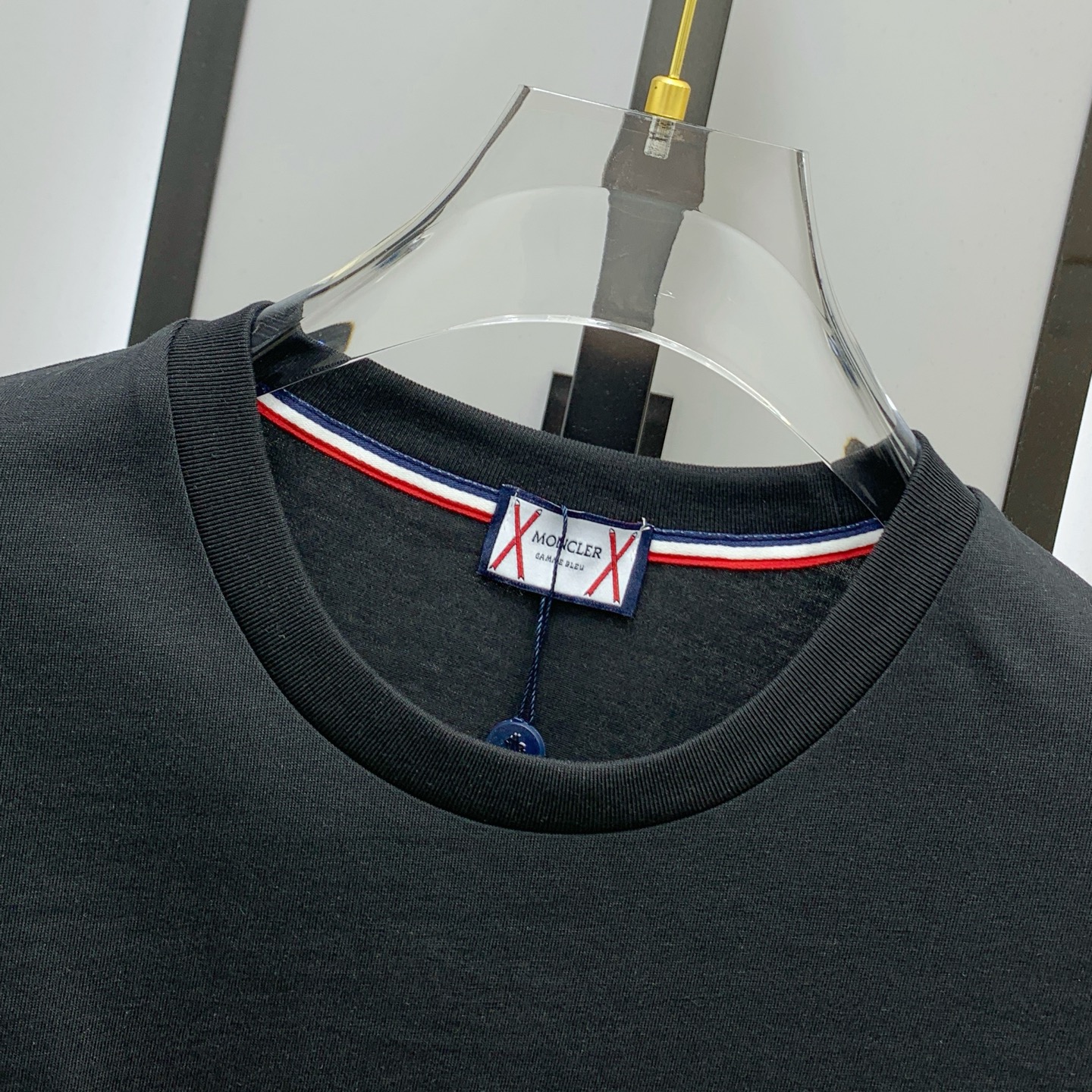 P蒙口2025夏季新款短袖T恤，个性艺术系列全网独家首发 百搭款细节处理完美纯棉面料十分精致 原版面料 