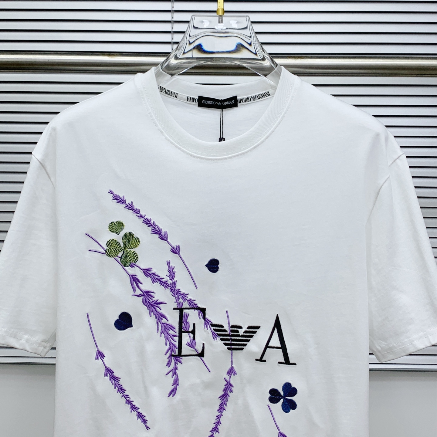 Armani 个性艺术系列 短袖T恤服装,男,女 2