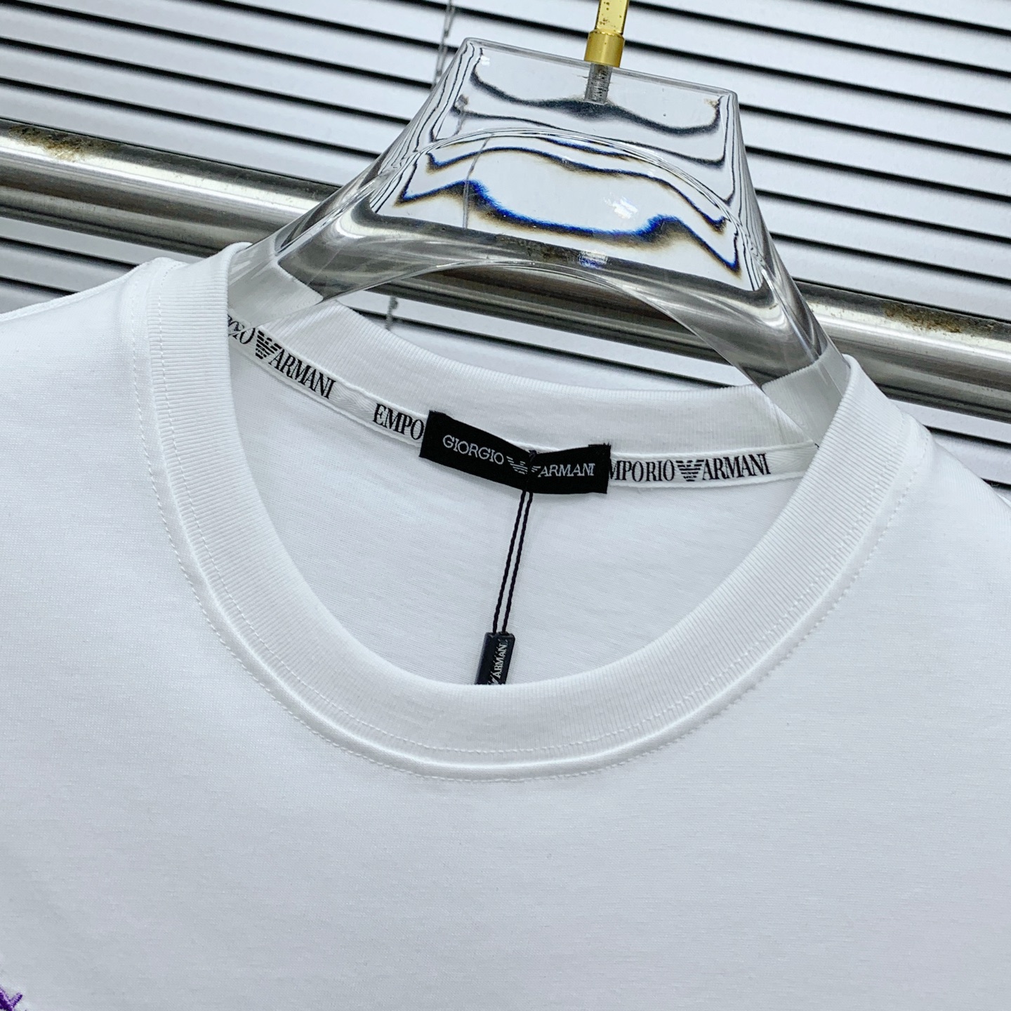 Armani 个性艺术系列 短袖T恤服装,男,女 5