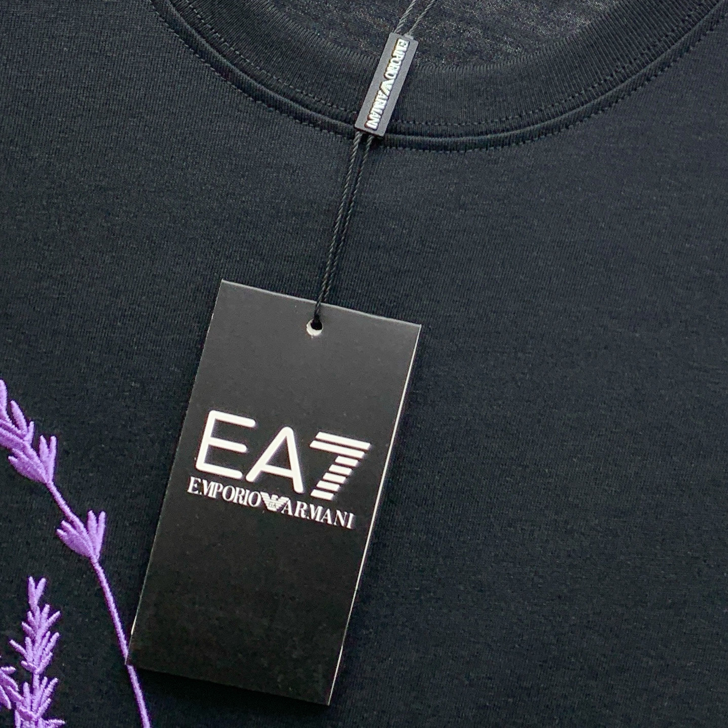 Armani 个性艺术系列 短袖T恤服装,男,女 4