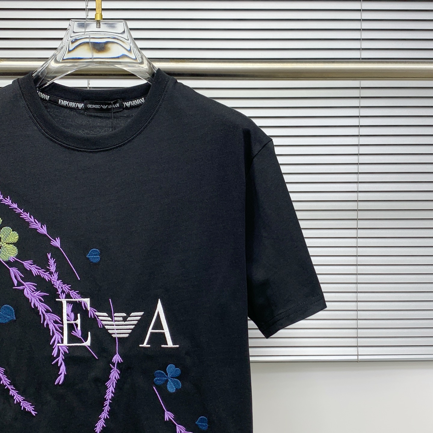 Armani 个性艺术系列 短袖T恤服装,男,女 5