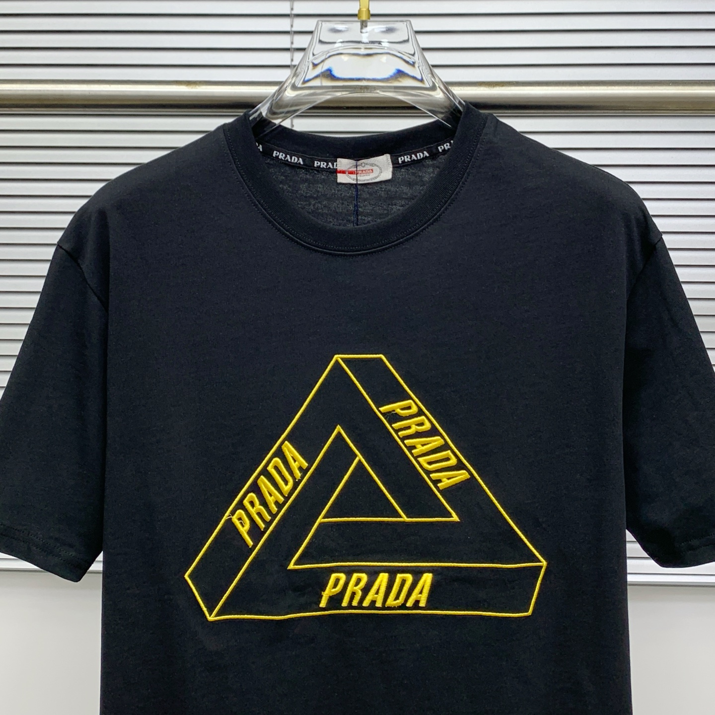 Prada Personal Art Series Short Sleeve T-Shirt服装,男,女 3