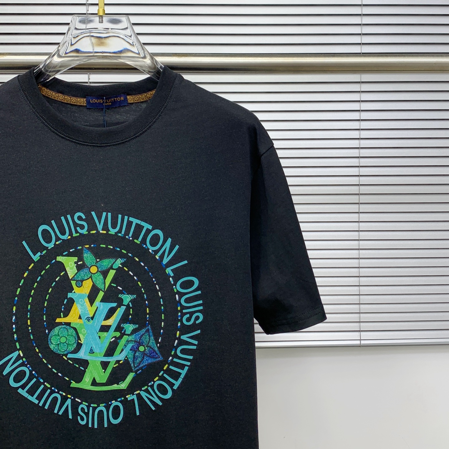 LV 个性艺术系列 短袖T恤服装,lv,男,女 5