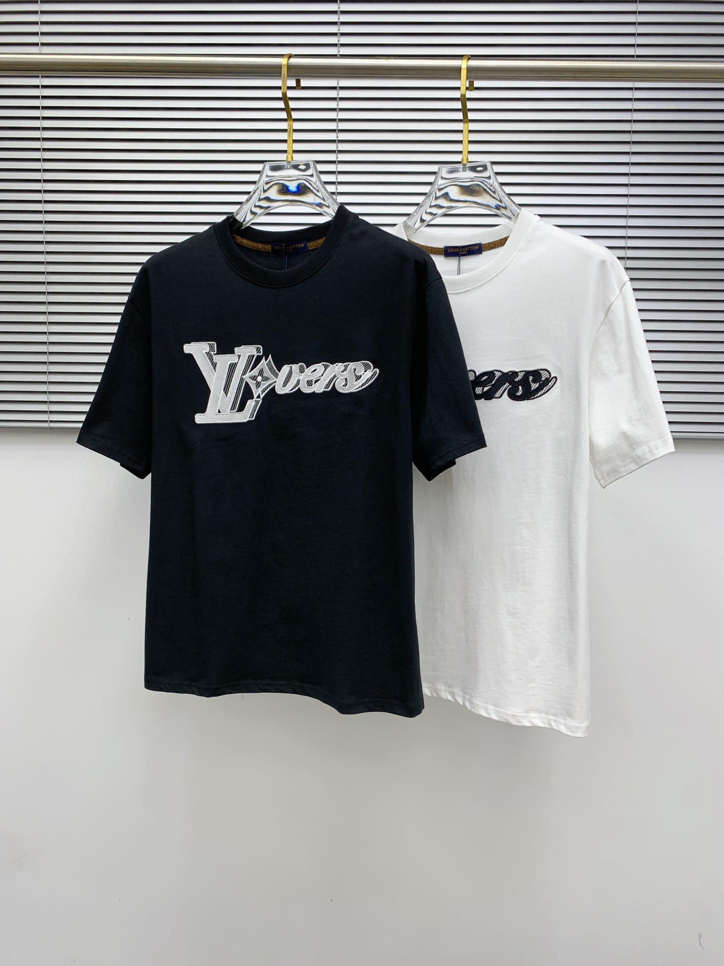 LV2025夏季新款短袖T恤，个性艺术系列全网独家首发 百搭款...