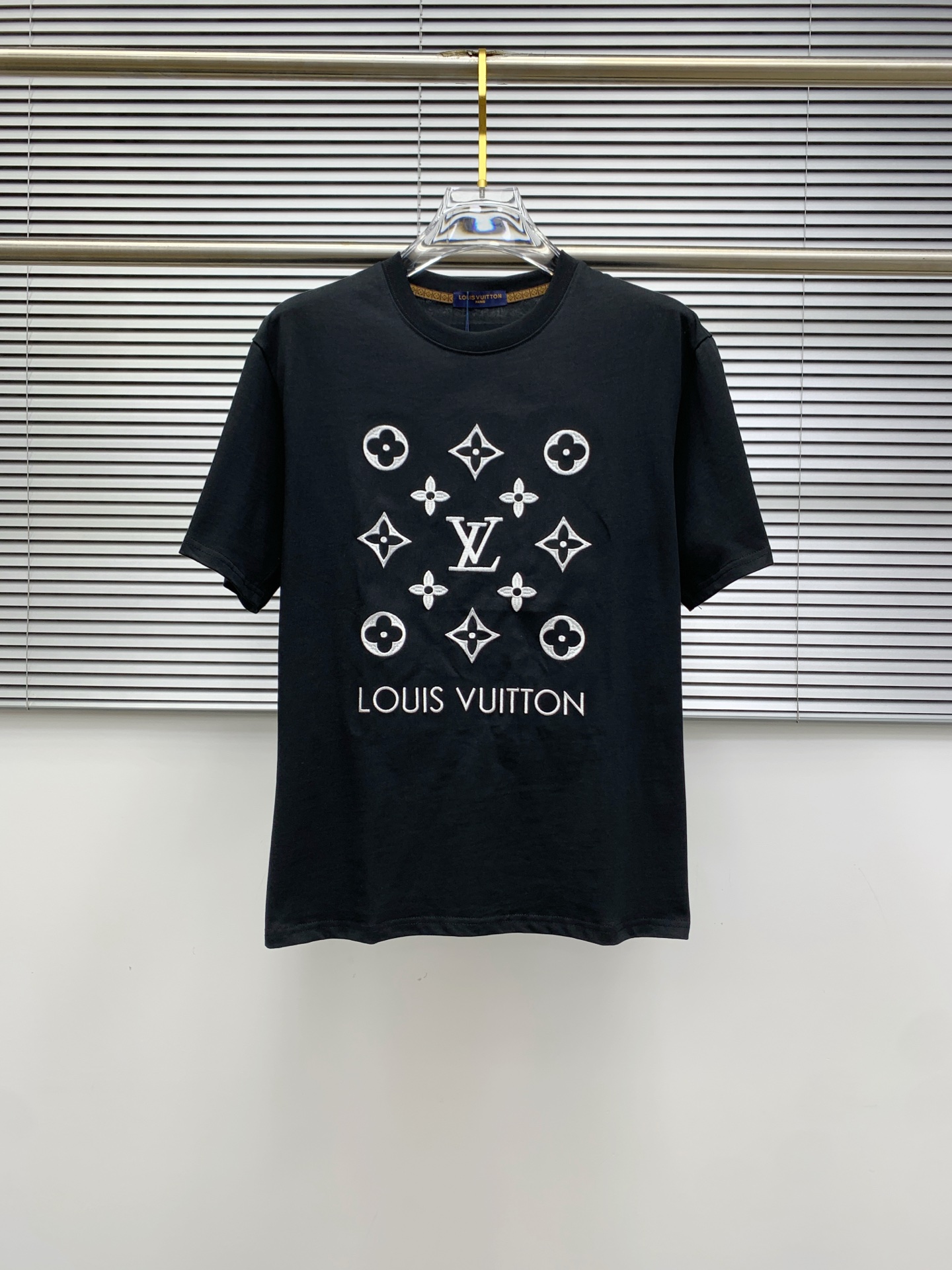 LV 个性艺术系列 短袖T恤服装,lv,男,女 2