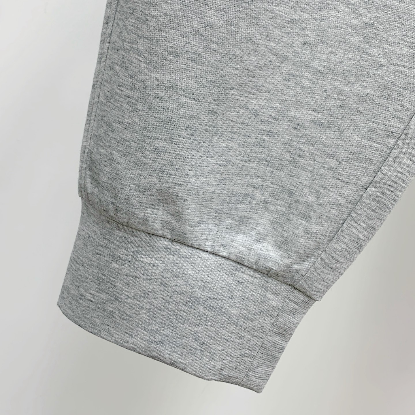 Valentino 25SS Copper-Amino Summer Leisure Pants: Stylish, Comfortable, Versatile. - 图片 8