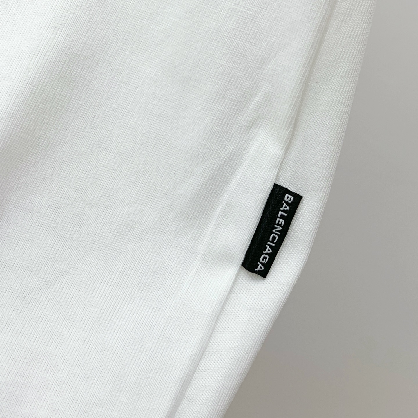 Balenciaga 个性艺术系列 短袖T恤服装,男,女 7