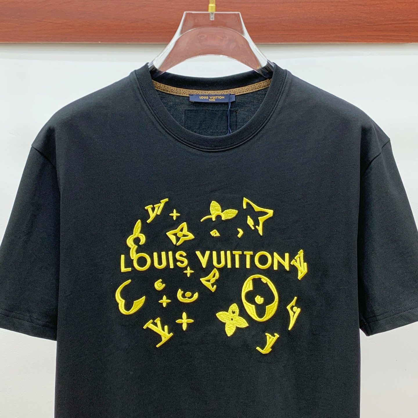 LV 个性艺术系列 短袖T恤服装,lv,男,女 3