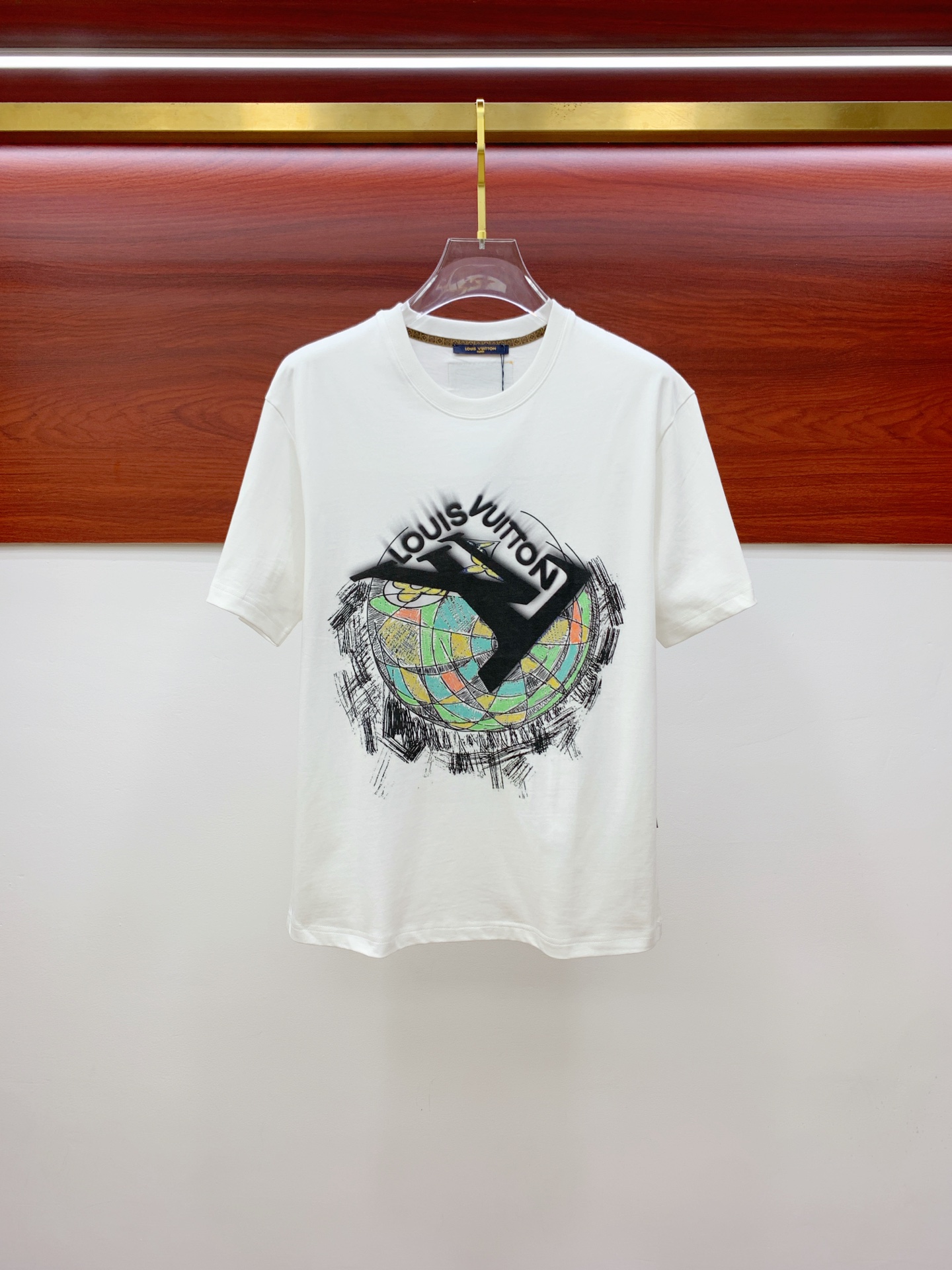 LV2025夏季新款短袖T恤，个性艺术系列全网独家首发 百搭款...