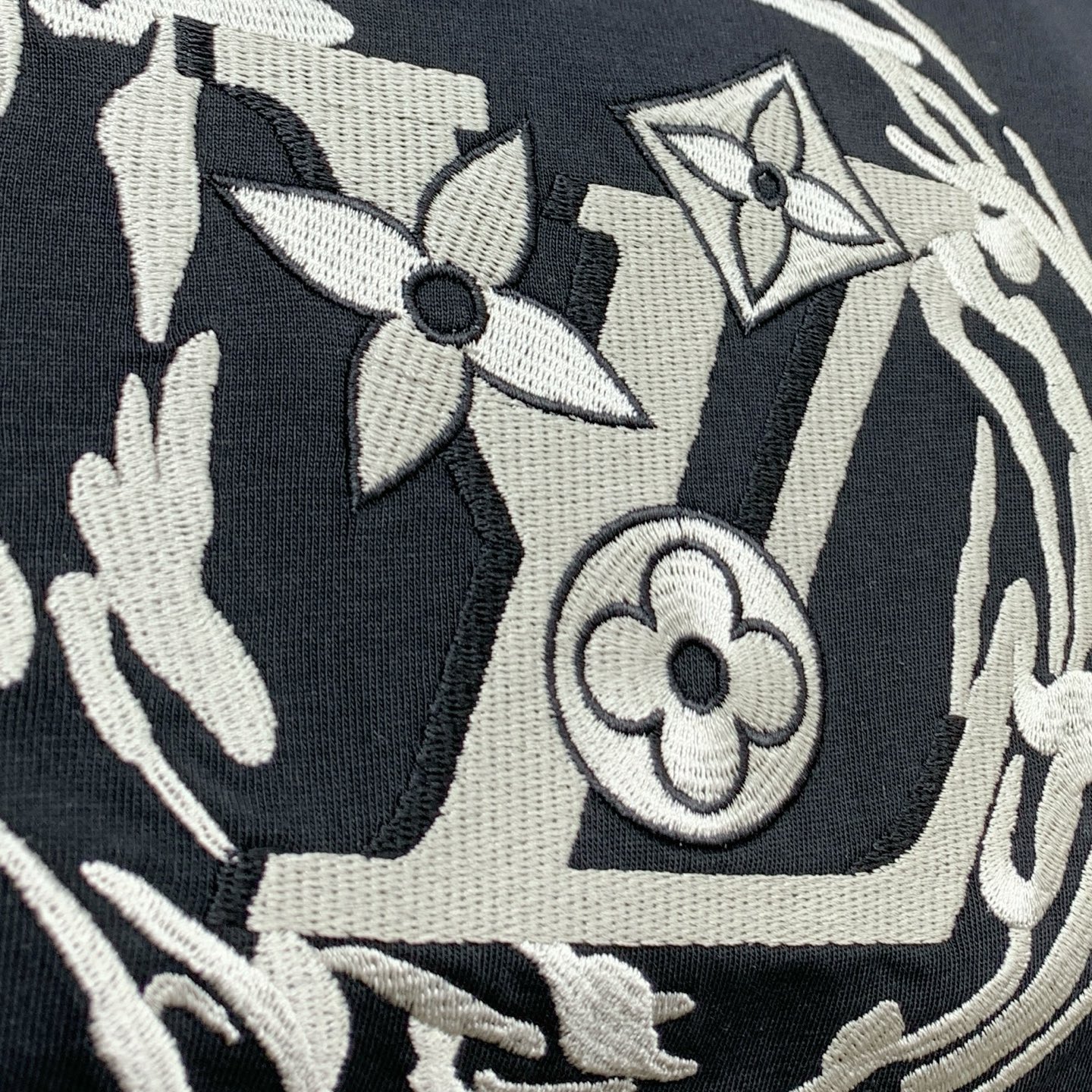 Louis Vuitton Summer T-Shirt - Unique Artistic Design, Comfortable Cotton 9 i1747928903254 1783 0 5