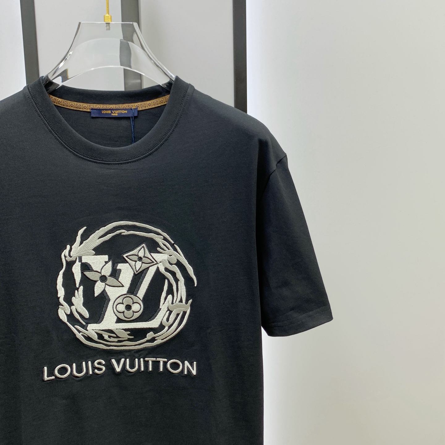 Louis Vuitton Summer T-Shirt - Unique Artistic Design, Comfortable Cotton 6 i1747928903287 4391 0 3